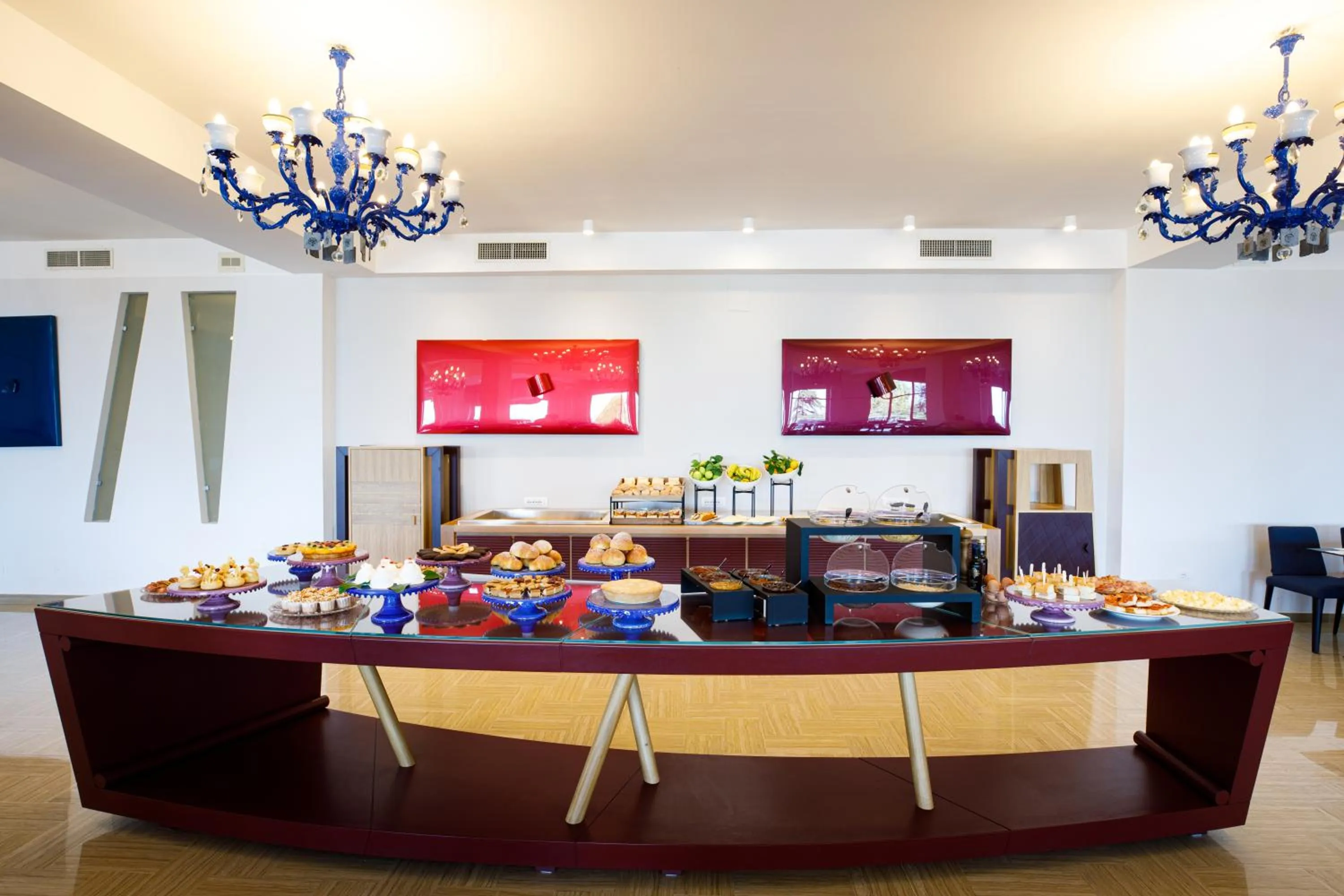 Restaurant/places to eat in Art Hotel Gran Paradiso