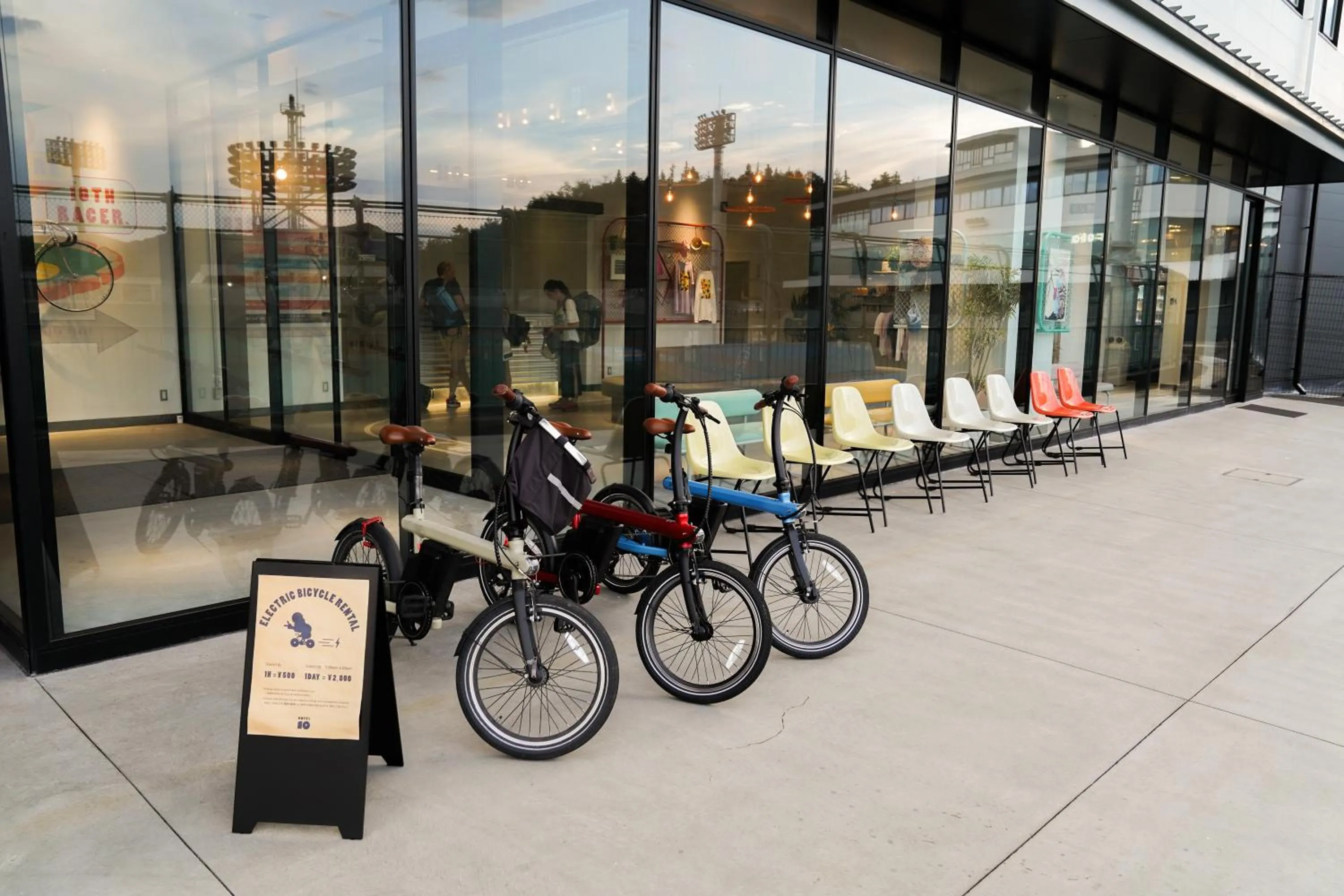 Property building in SETOUCHI KEIRIN HOTEL 10 by Onko Chishin