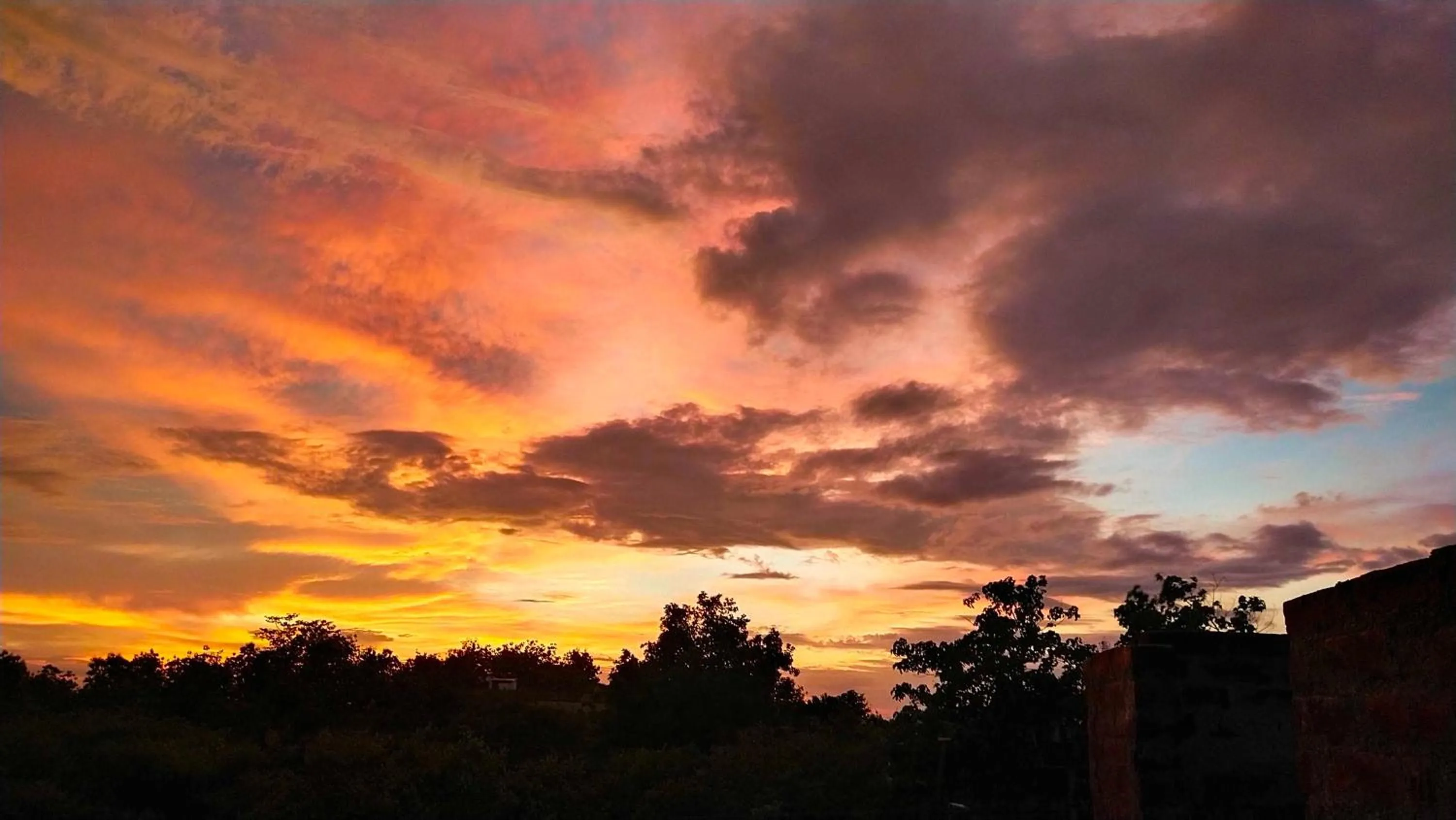 Bedroom in SPOT ON Ganguly Hotel Lodging And Fooding
