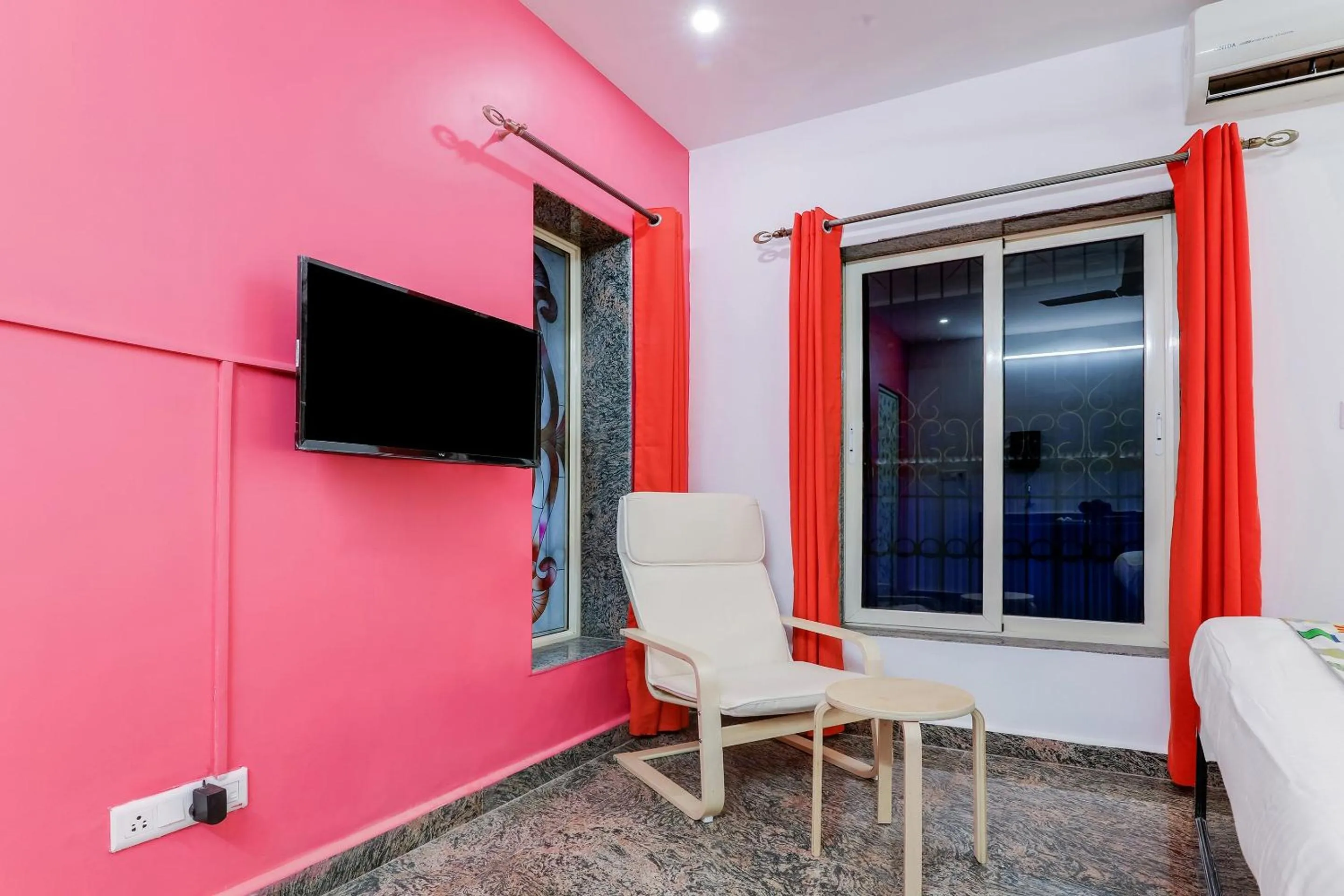 Bedroom in Hotel O Summer Hill Guest House