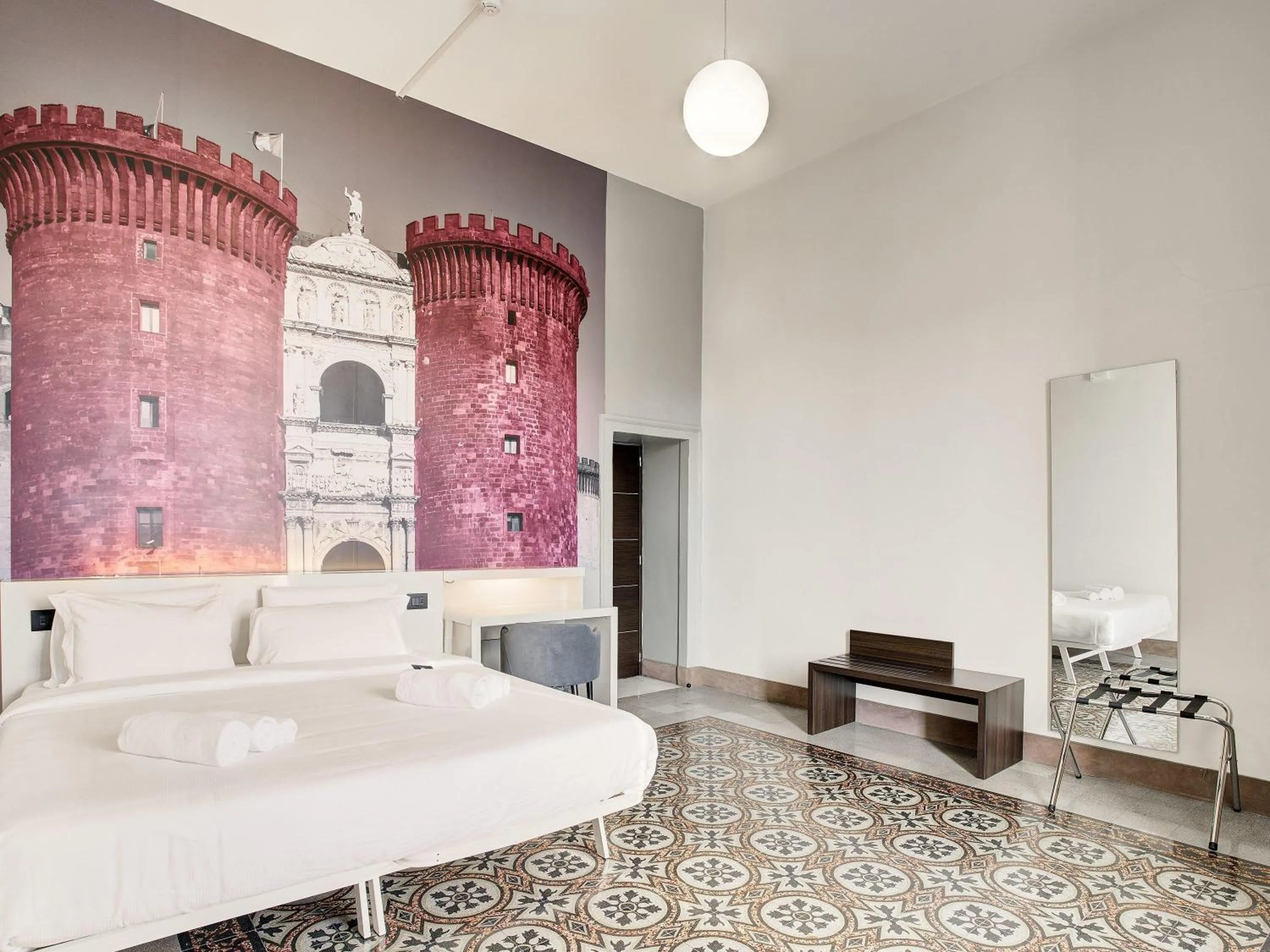 Photo of the whole room in B&B Hotel Napoli