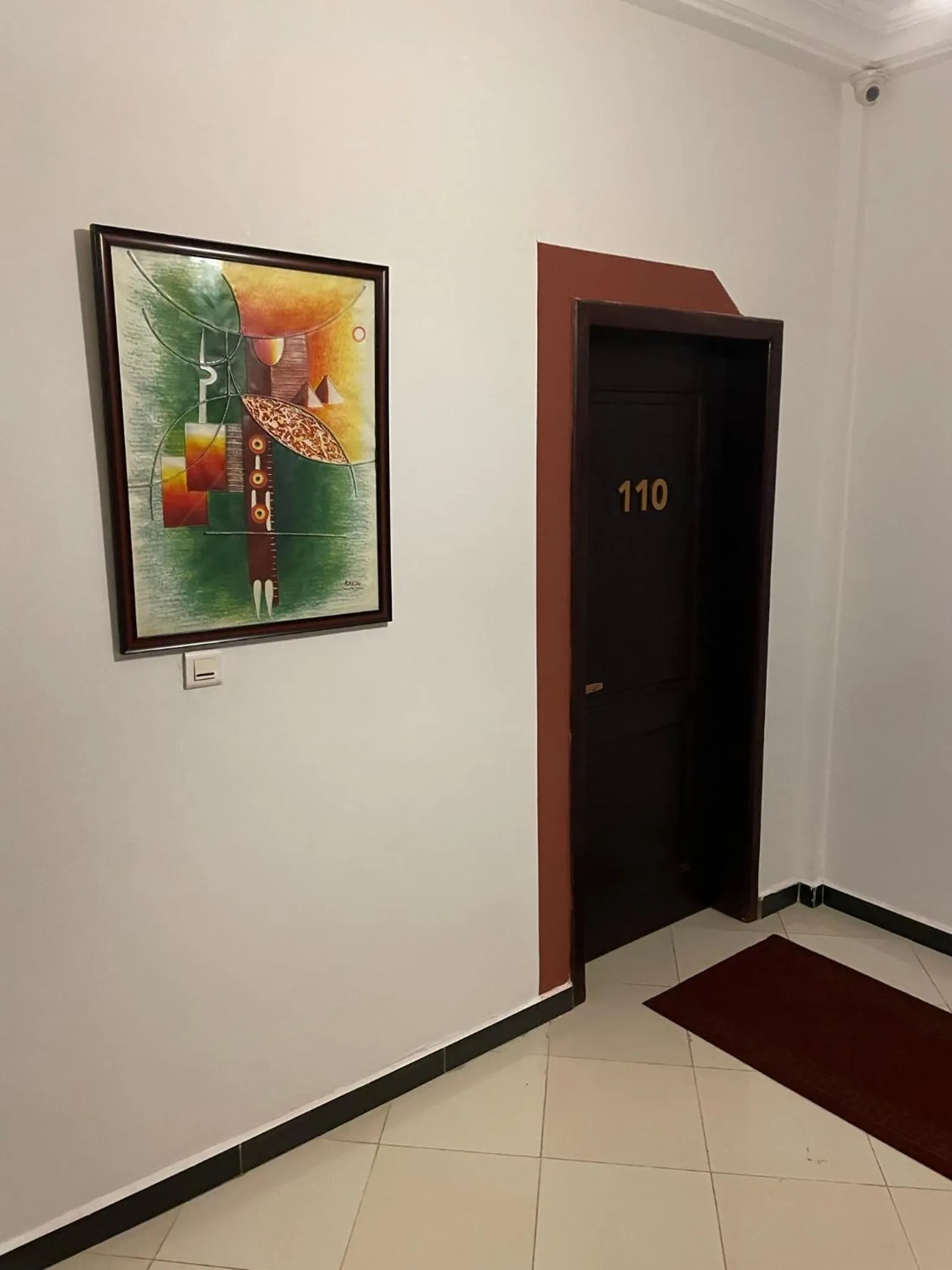 Bedroom in HOTEL LES ARCADES