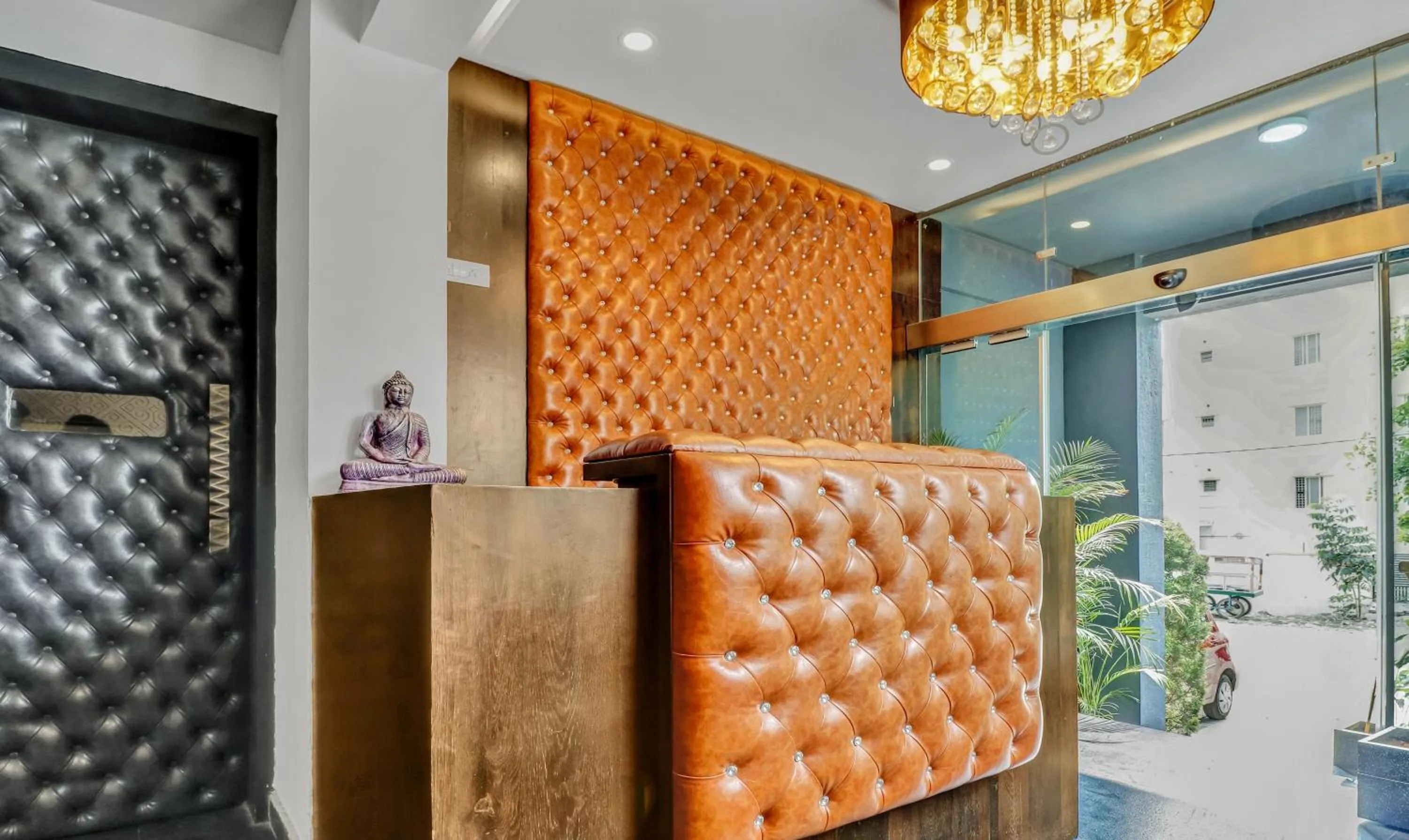 Seating area in Treebo Three Drops