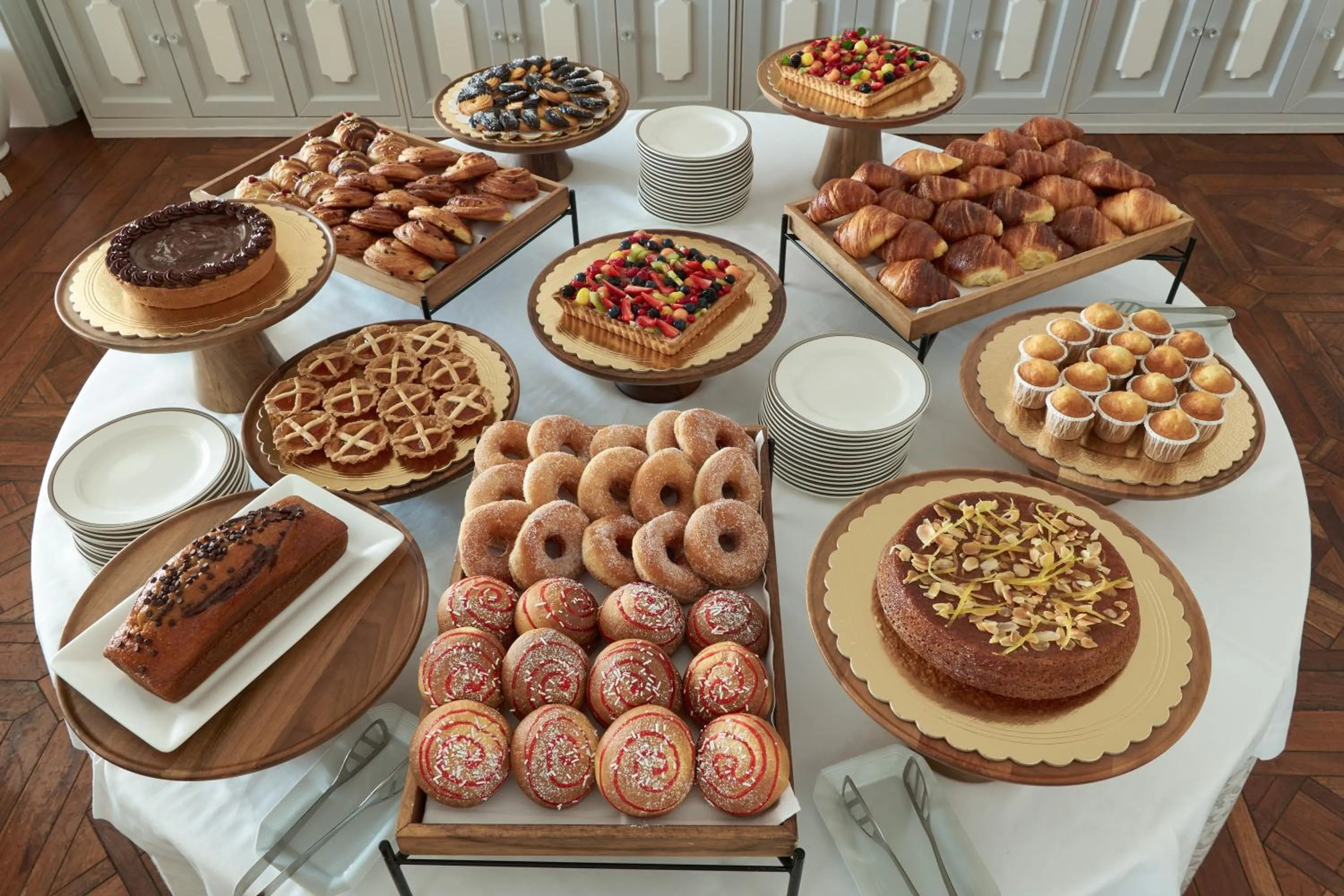 Buffet breakfast in Imperial Hotel Tramontano