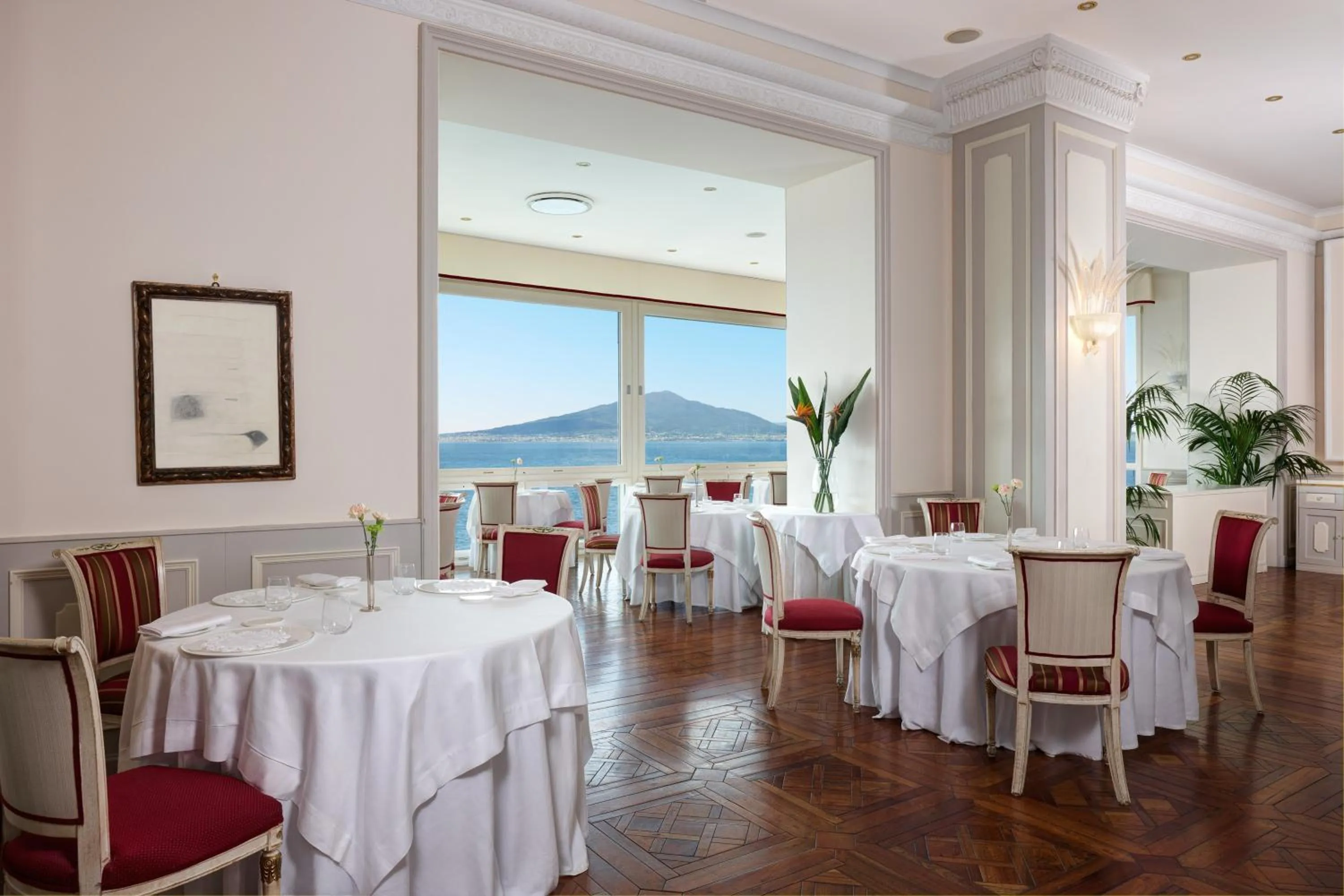 Restaurant/places to eat in Imperial Hotel Tramontano