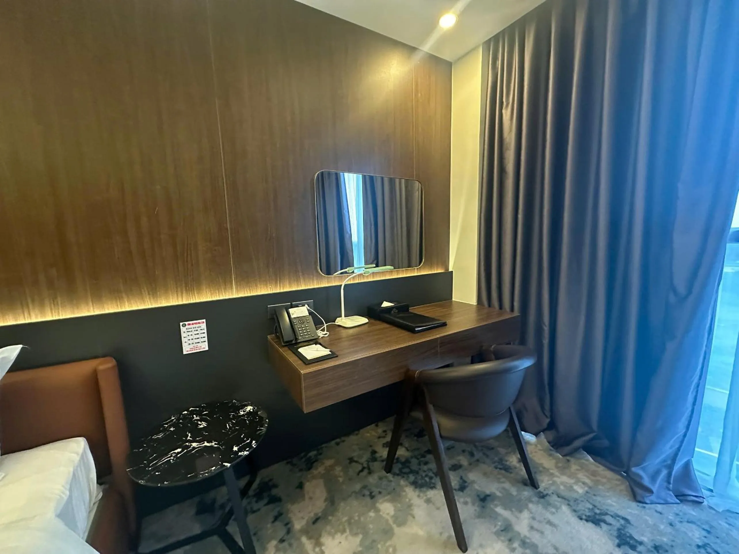 Bedroom in Songlam Waterfront Hotel - 藍江酒店