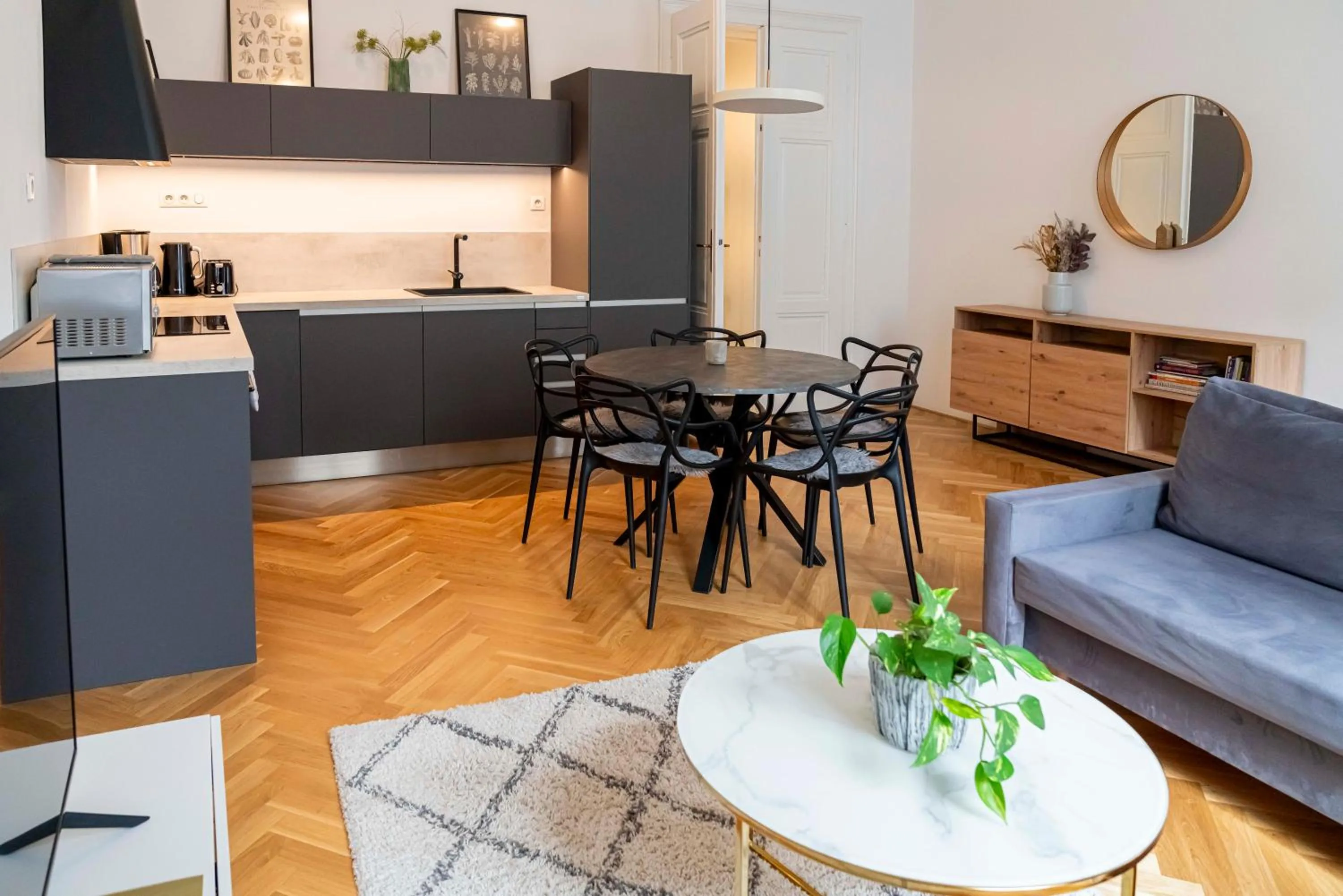 Kitchen or kitchenette in Apartmány Marienhof