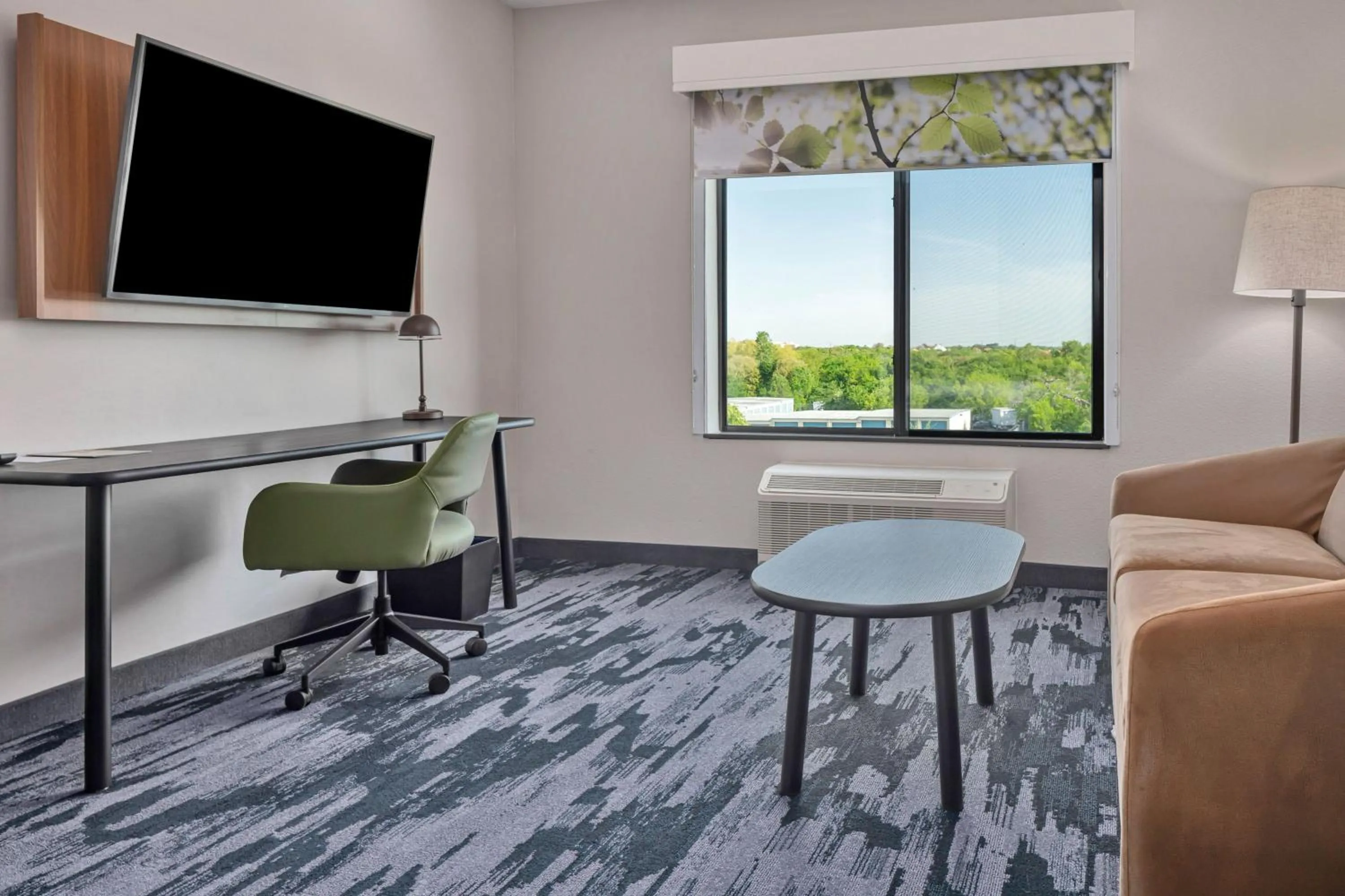 Living room in Fairfield Inn & Suites by Marriott Corinth South Denton Area