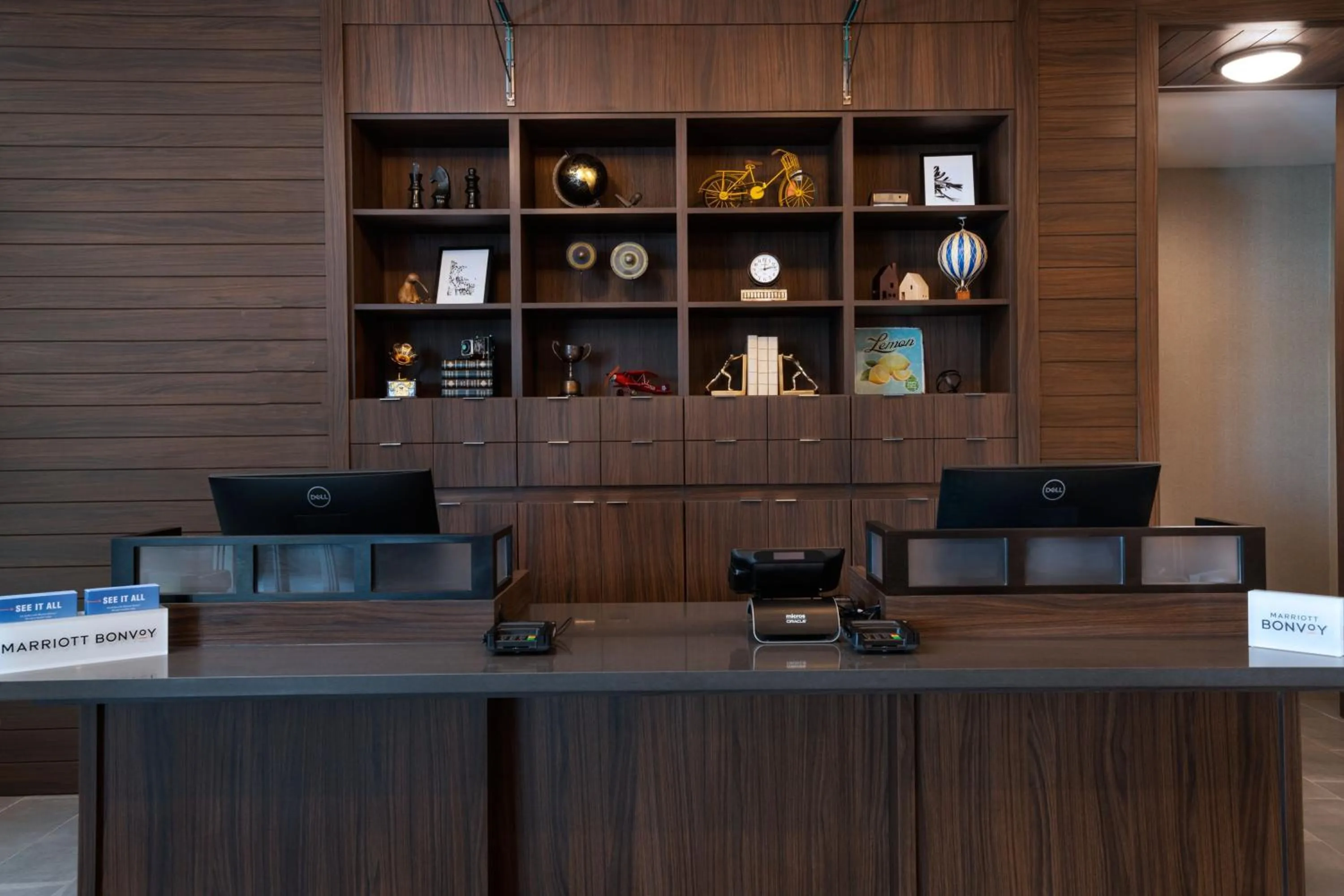 Lobby or reception in Four Points by Sheraton Fort Worth North