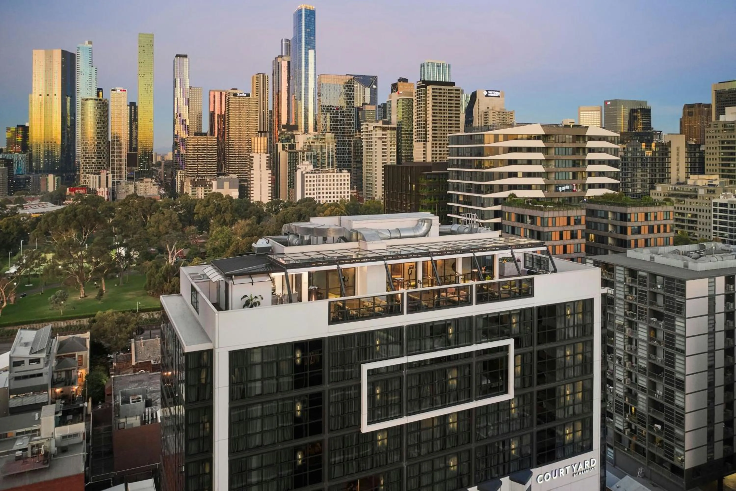 Meeting/conference room in Courtyard by Marriott Melbourne Flagstaff Gardens