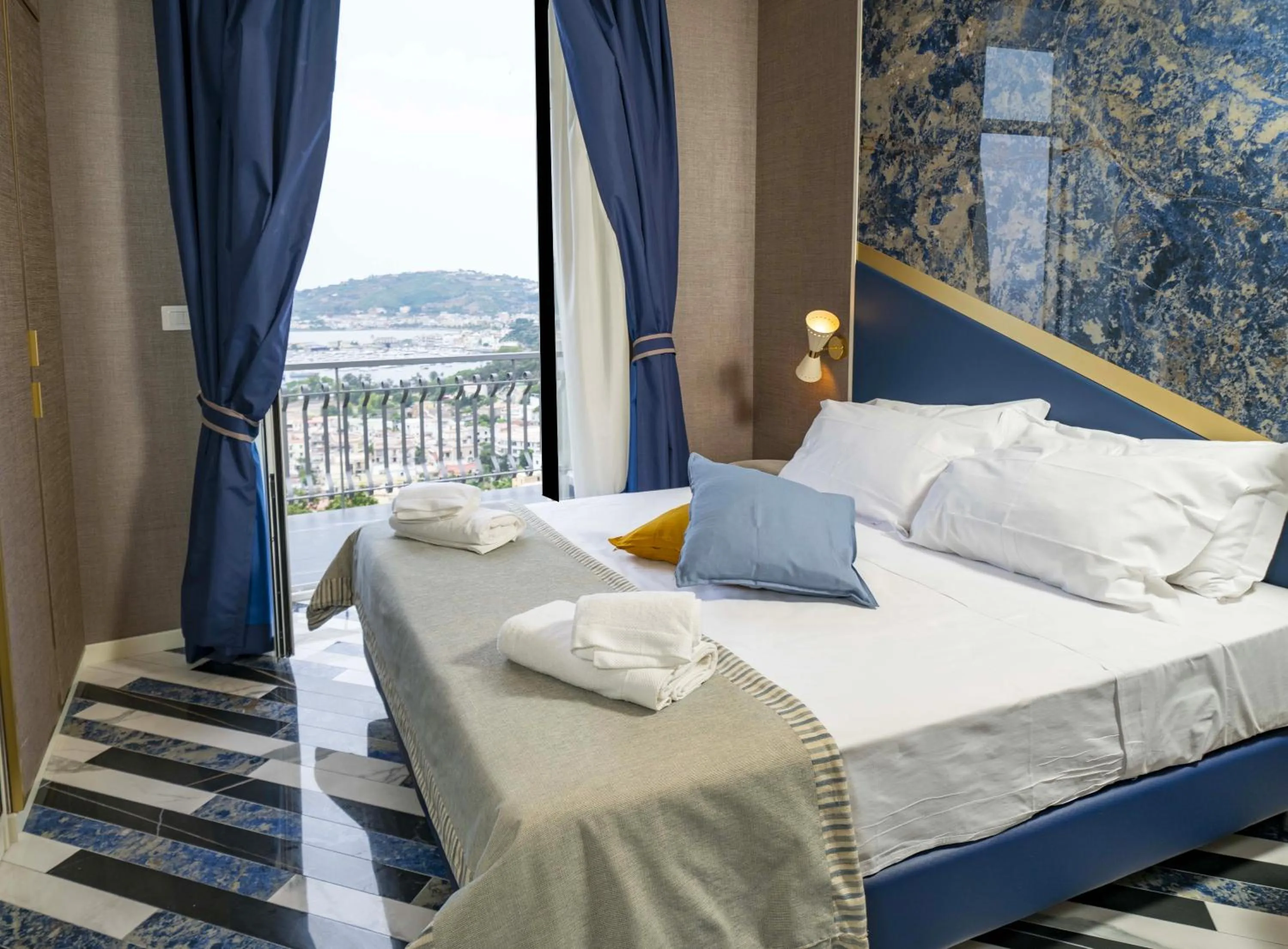 Bed in Hotel Cala Moresca