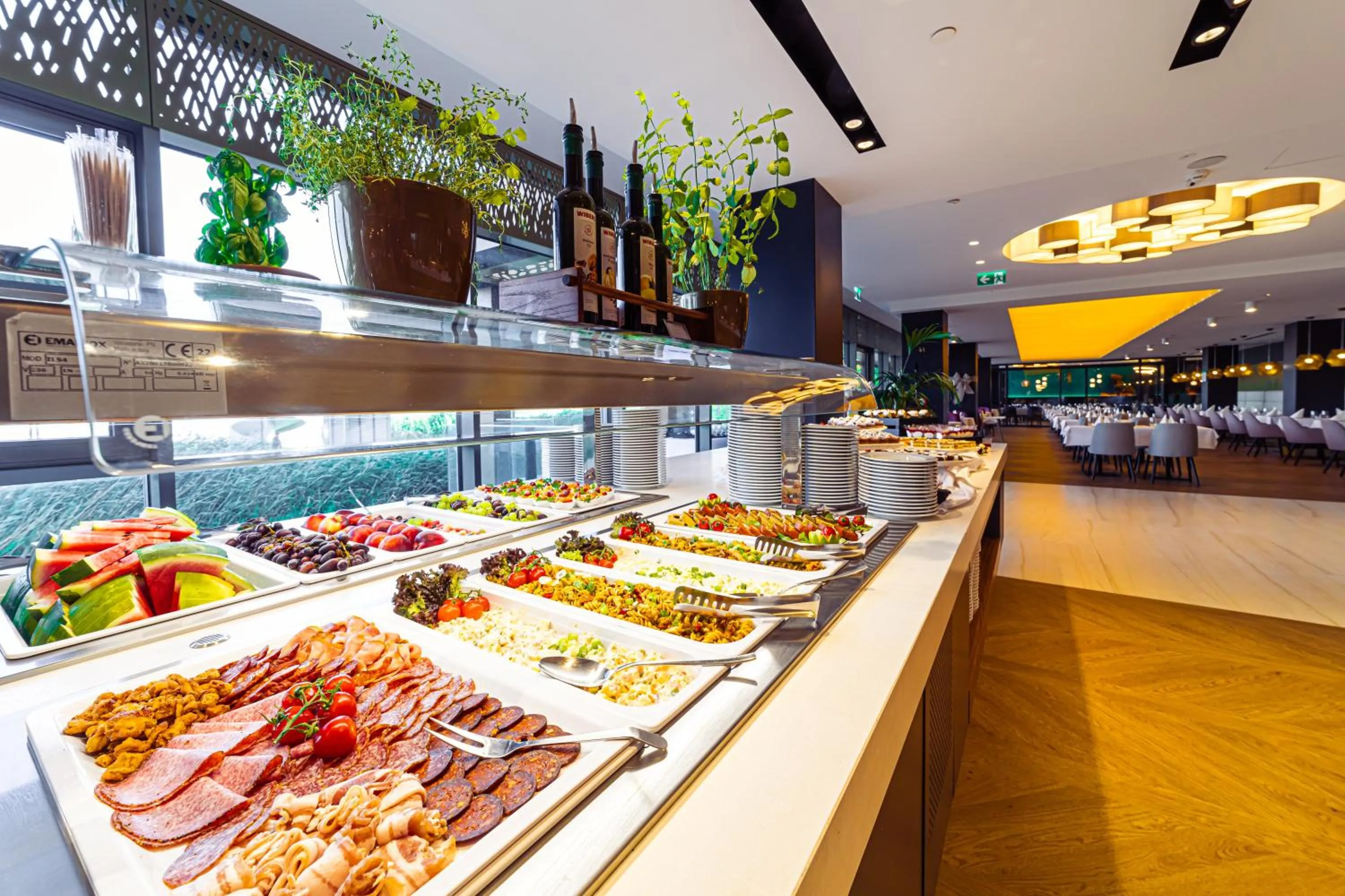 Restaurant/places to eat in Hotel Helikon, Keszthely