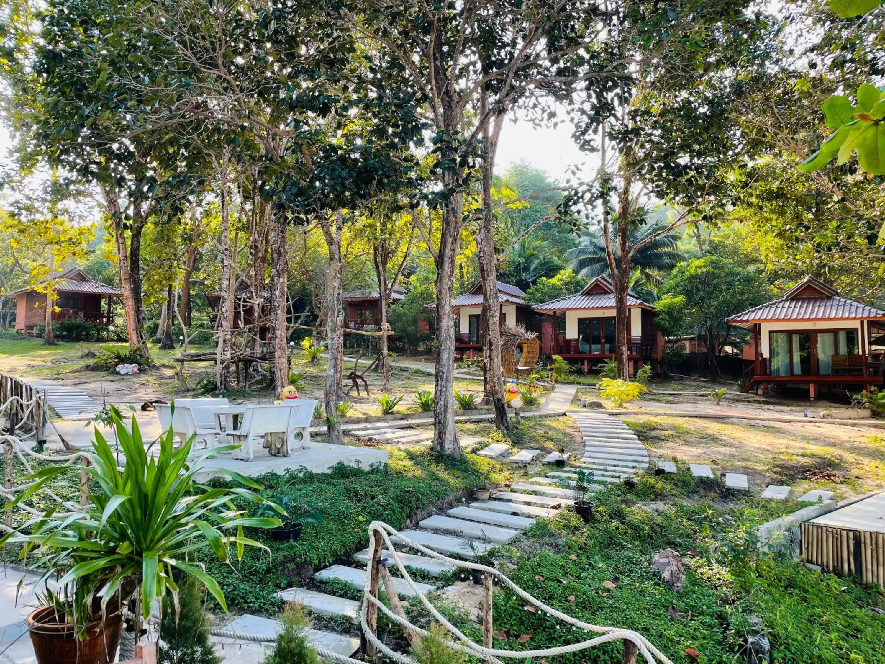 Marina Resort Koh Phayam Ranong