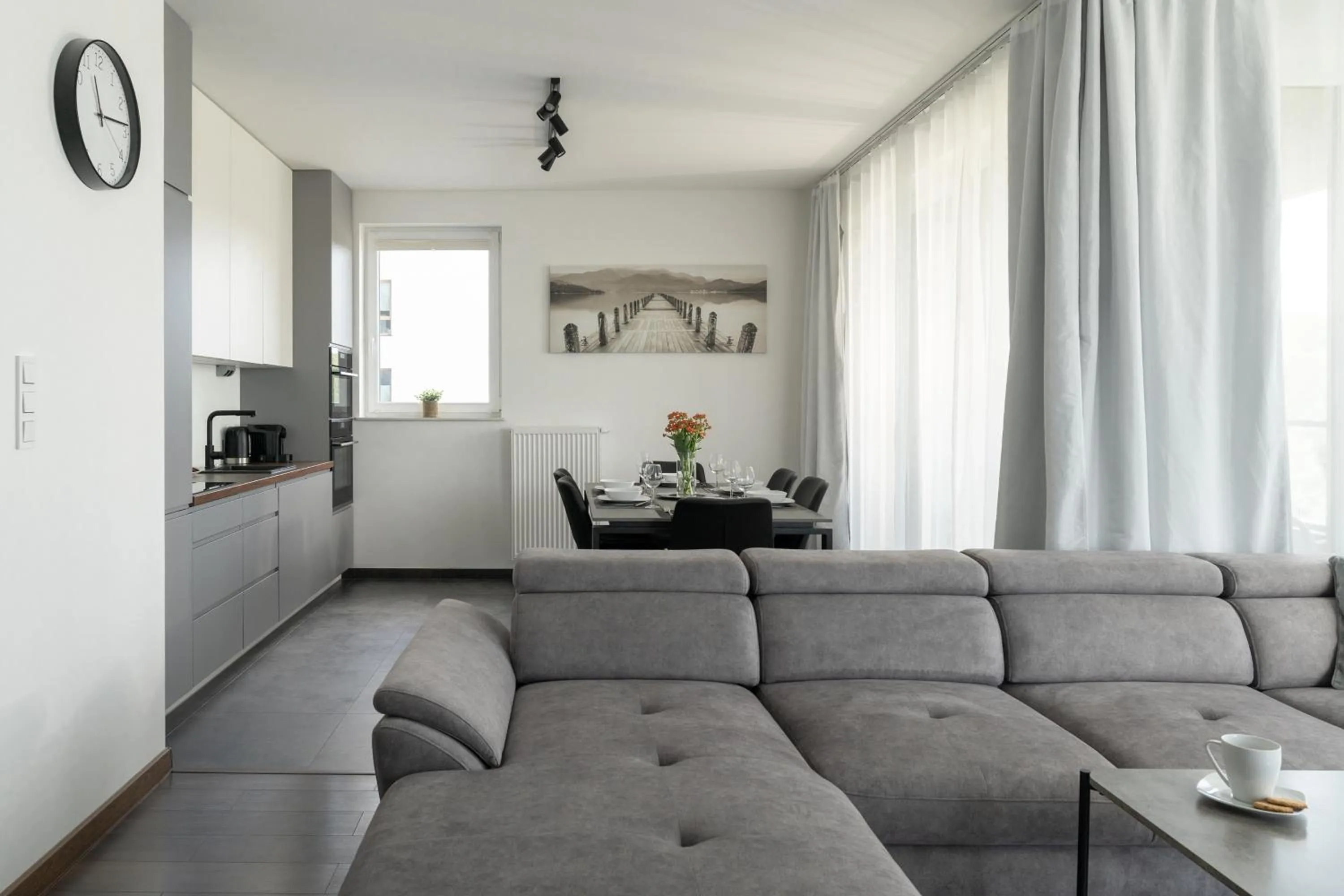 Symphony Modern Tower Apartamenty