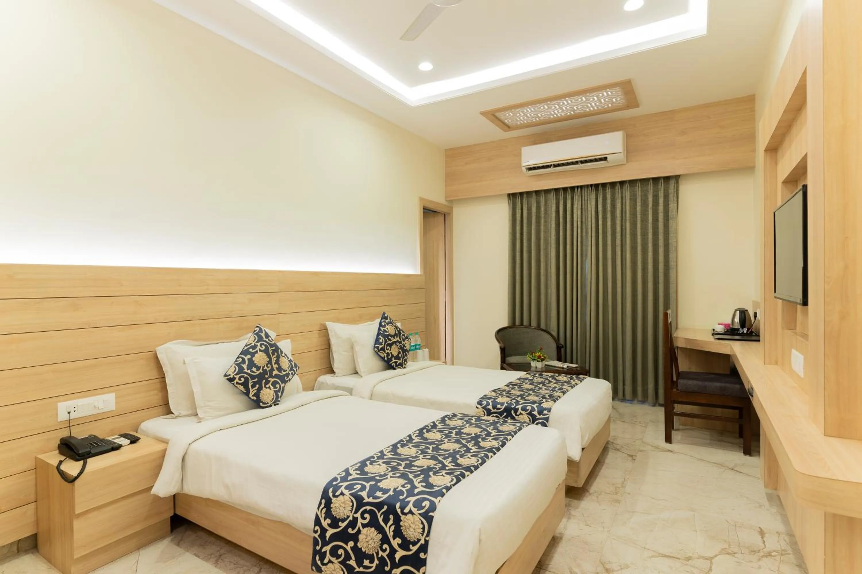 Bed in Hotel Lilichham