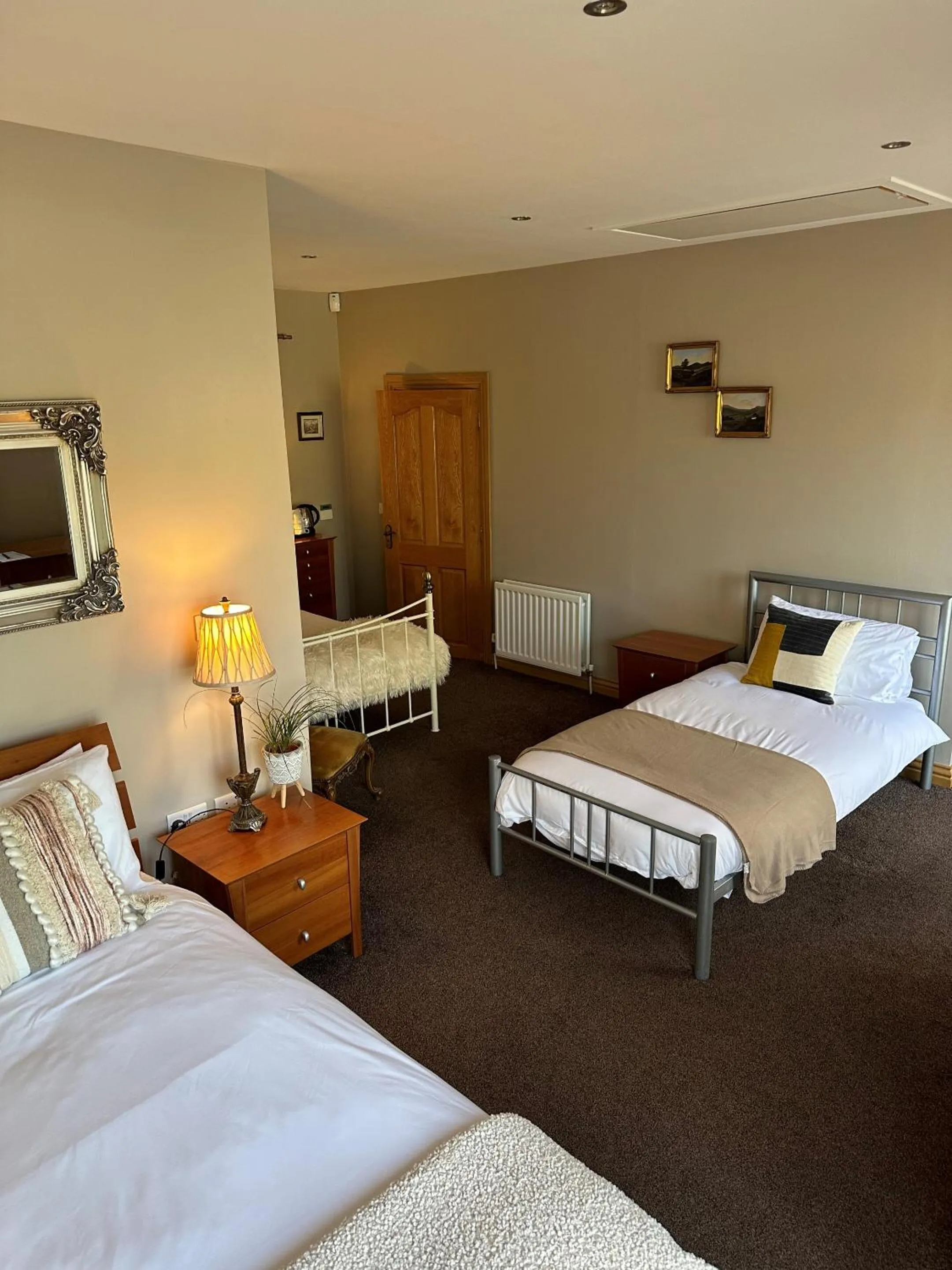 Bedroom in Dunhill Cottage B&B