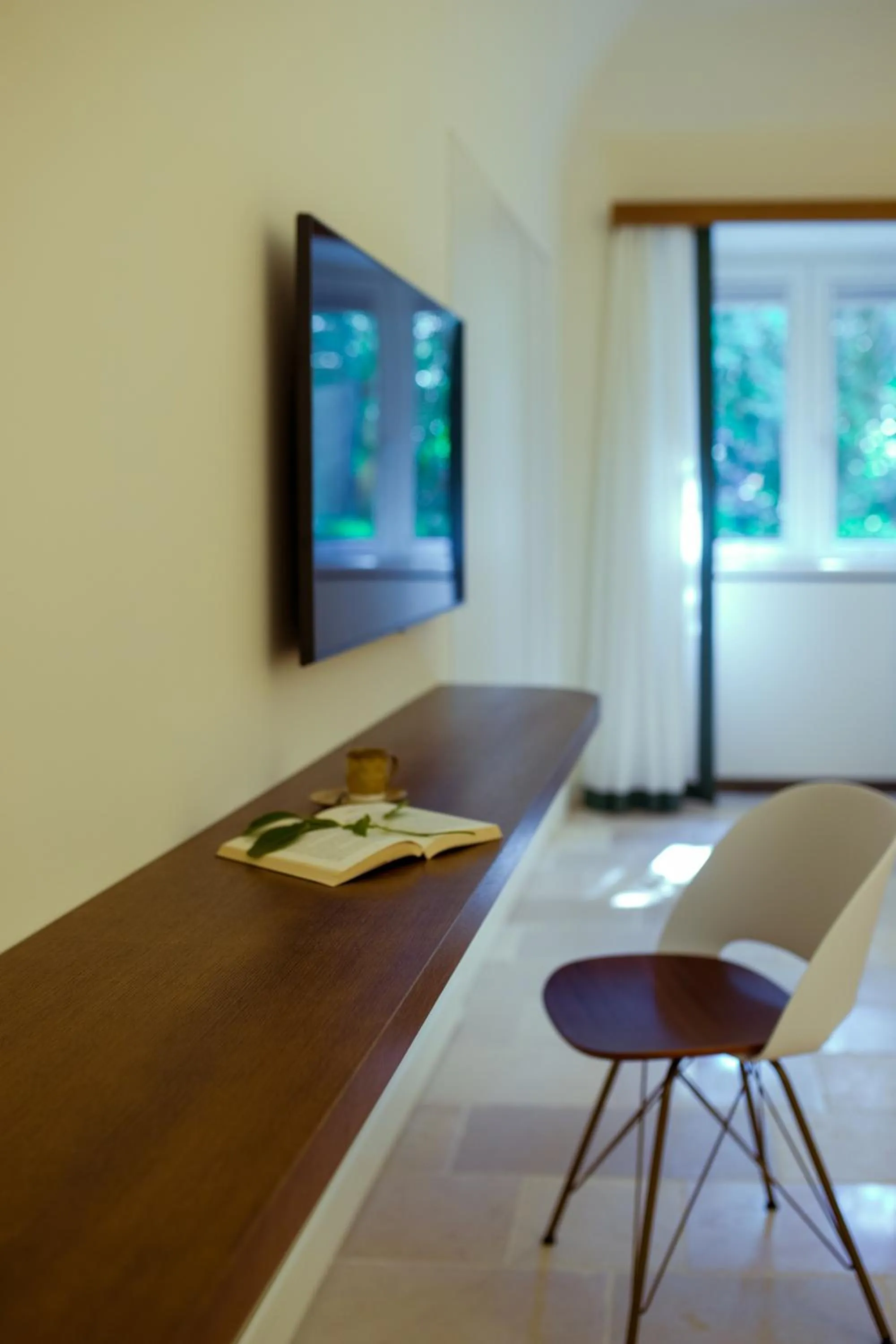 Communal lounge/ TV room in Parco dei Principi