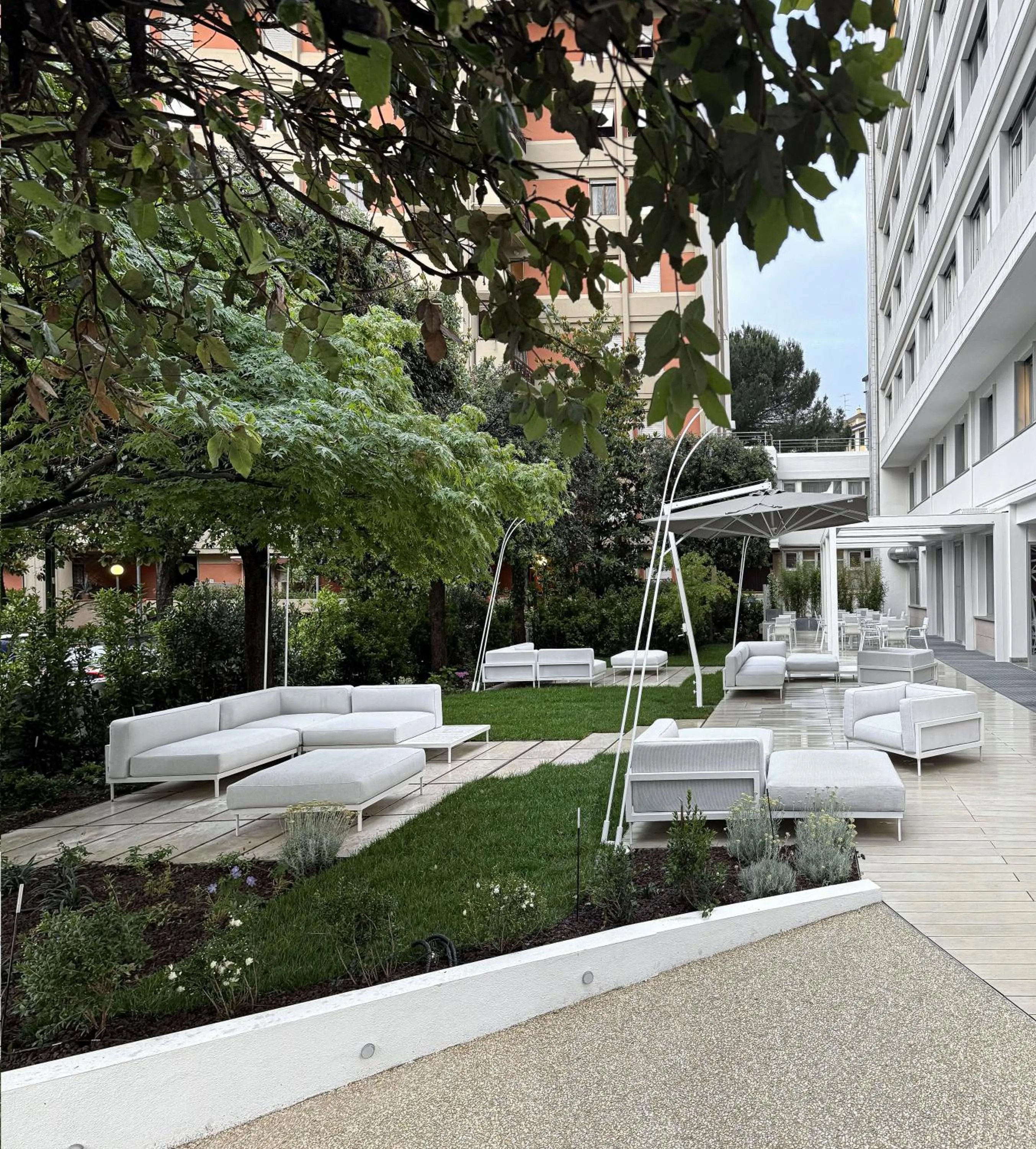 Property building in Hotel Raffaello