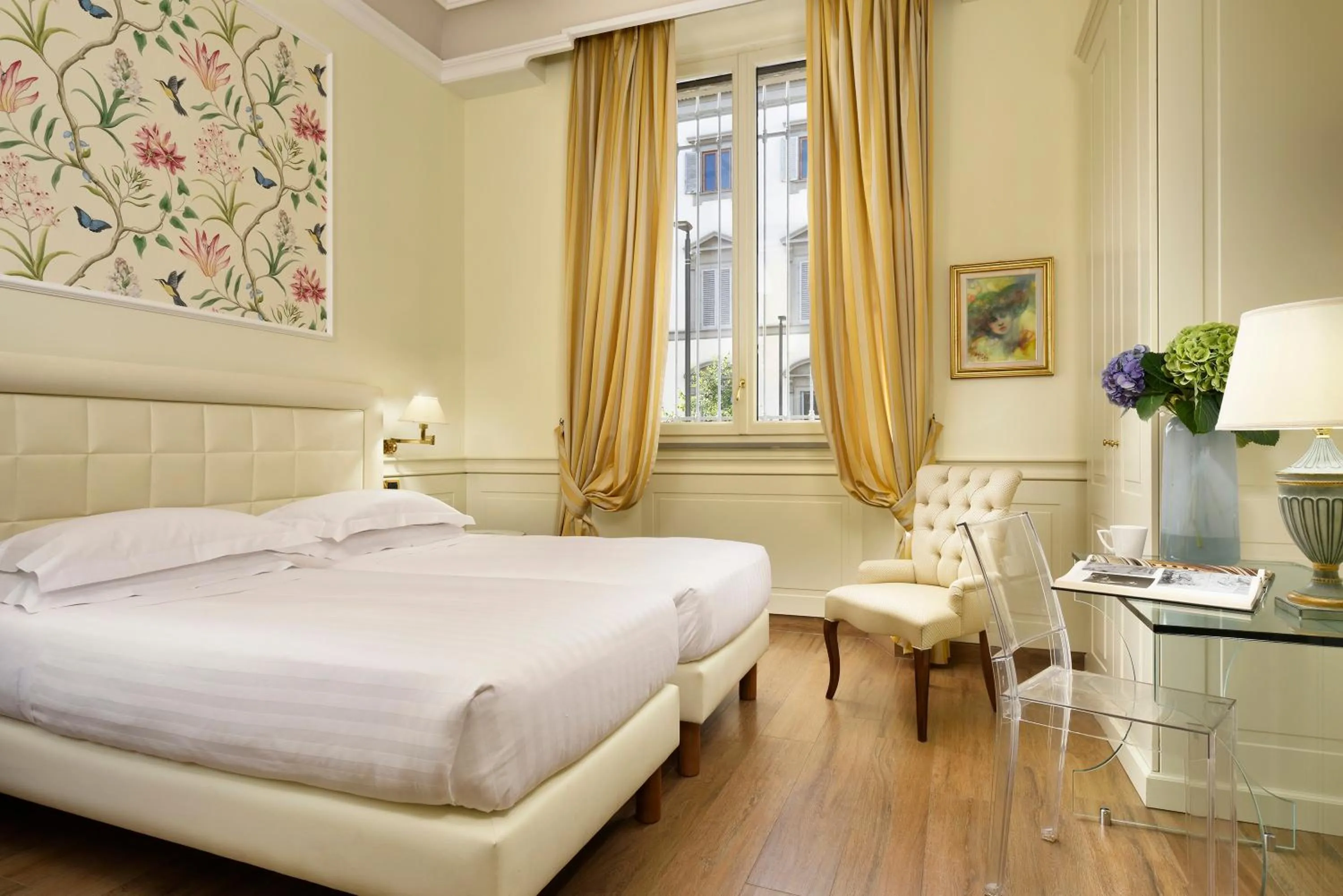 Bedroom, Bed in Hotel Kraft