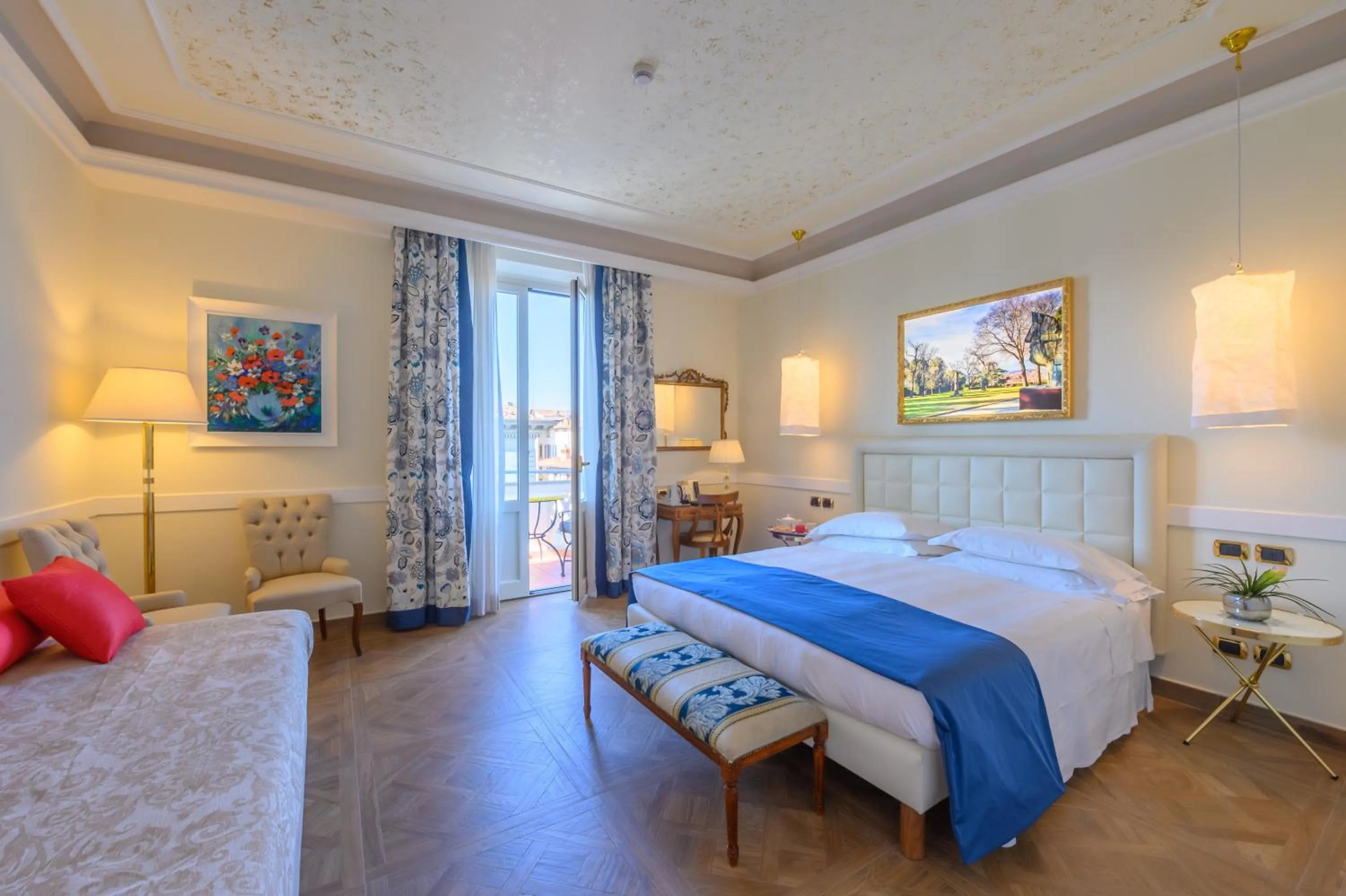 Bedroom, Bed in Hotel Kraft