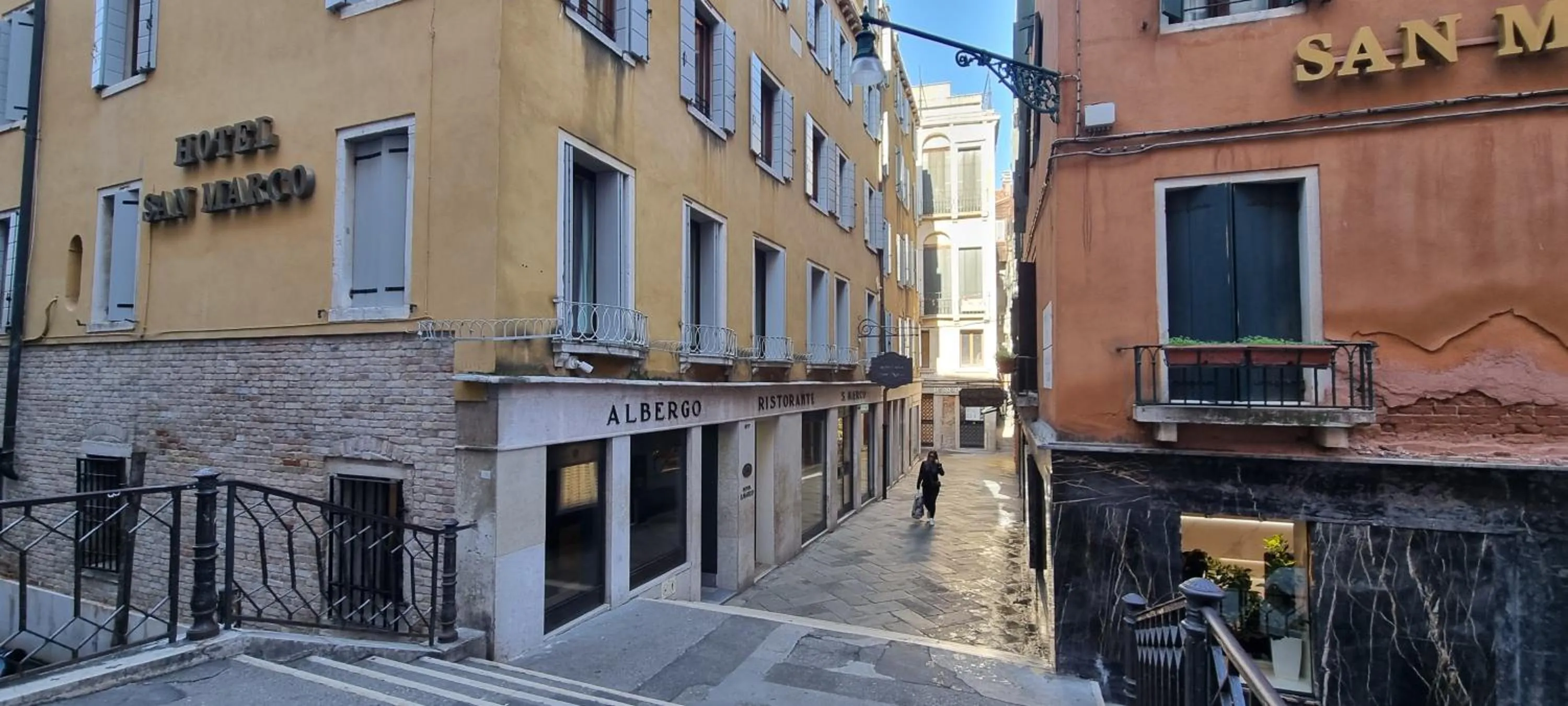 Property building in Albergo San Marco