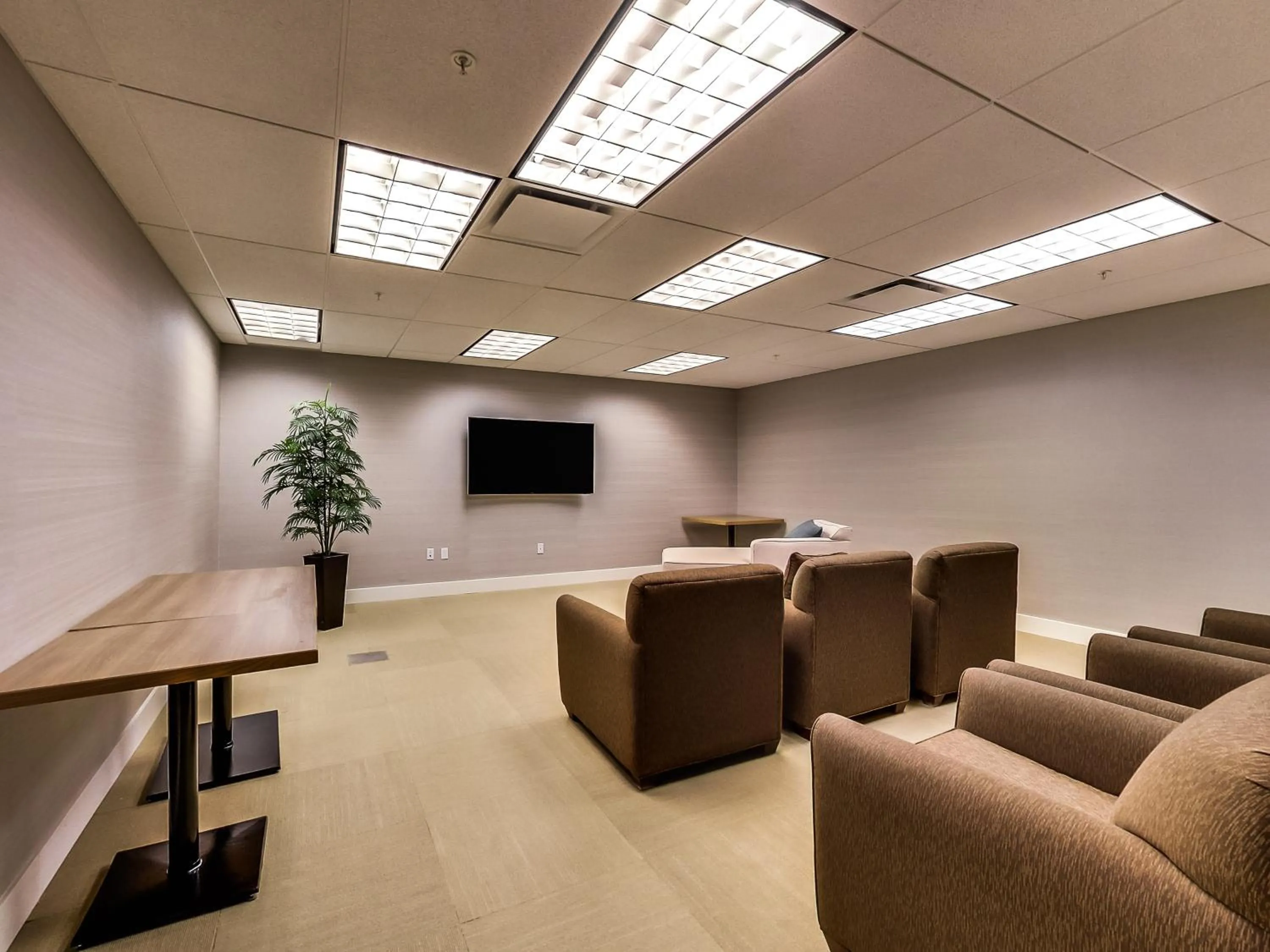 Property building in Radisson Hotel Edmonton Airport