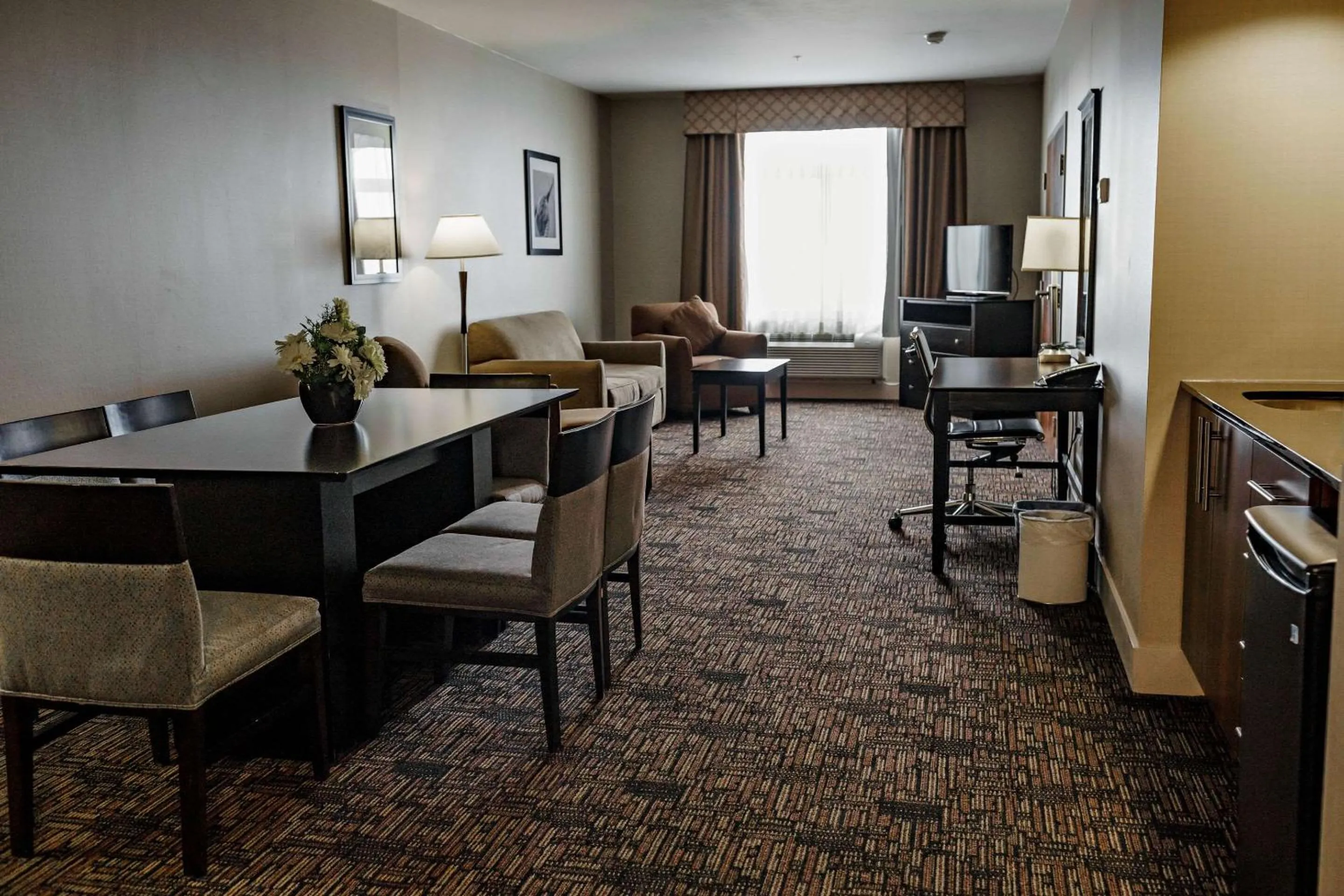 Bedroom in Radisson Hotel Edmonton Airport