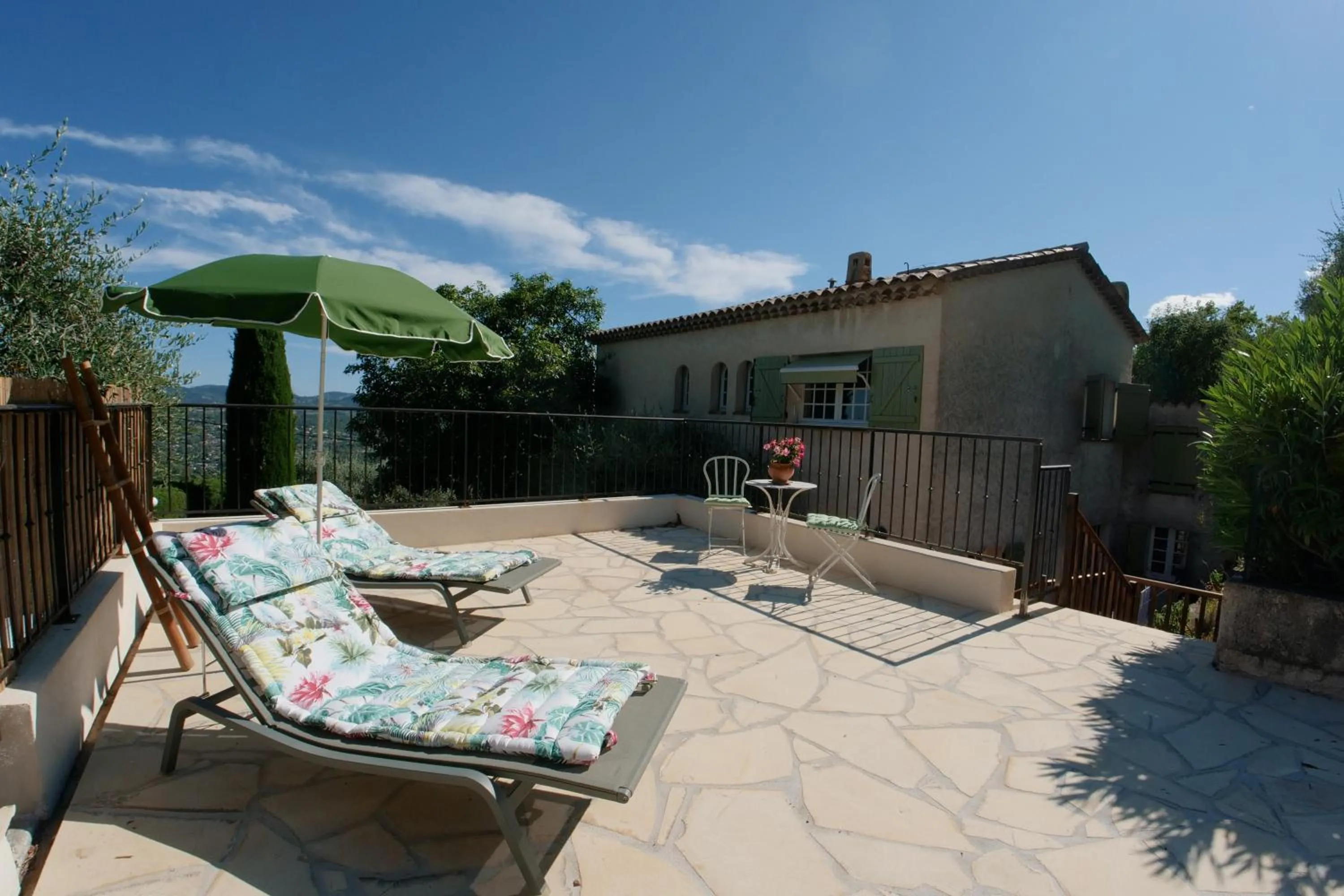 Patio in Villa Daphné