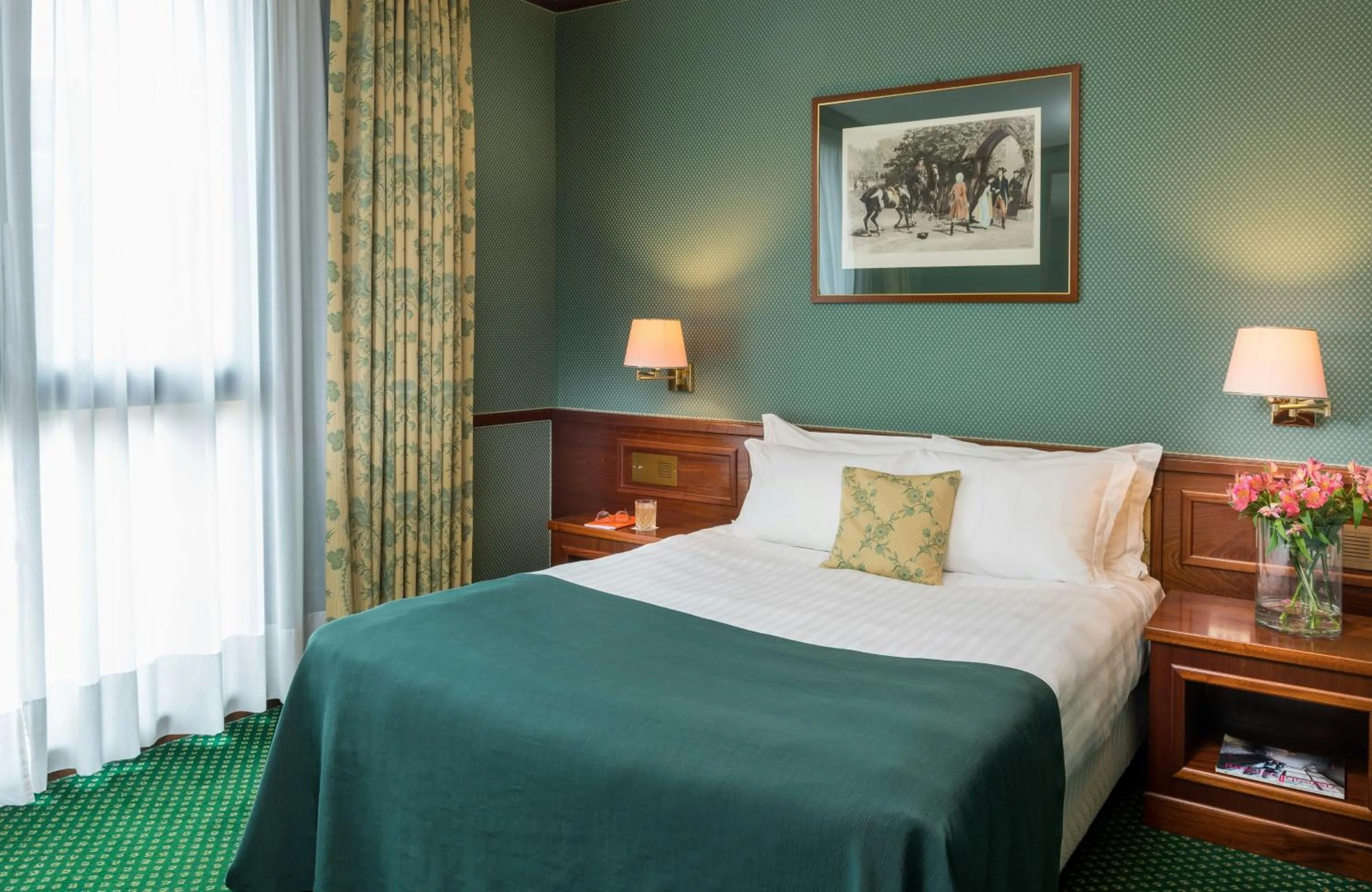 Photo of the whole room, Bed in Leonardo Hotel Milan City Center