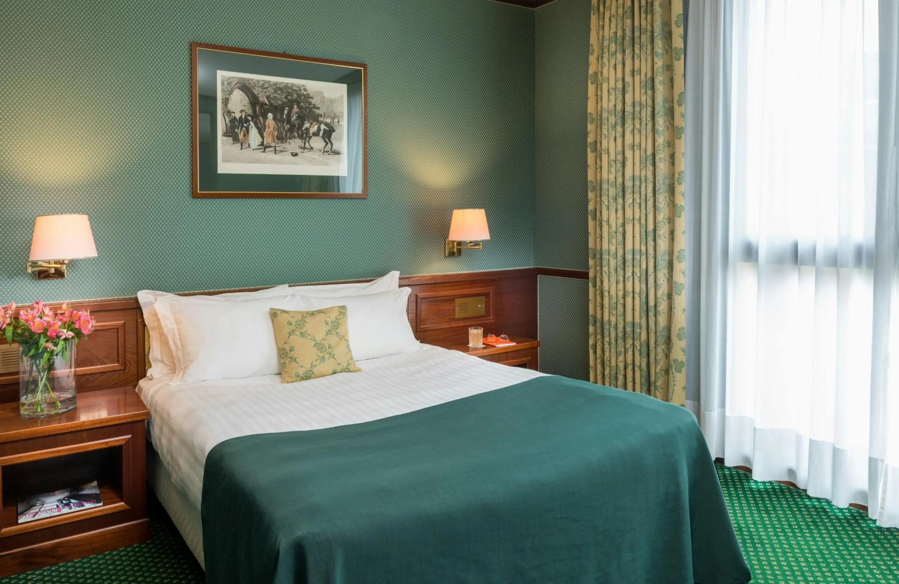 Photo of the whole room, Bed in Leonardo Hotel Milan City Center