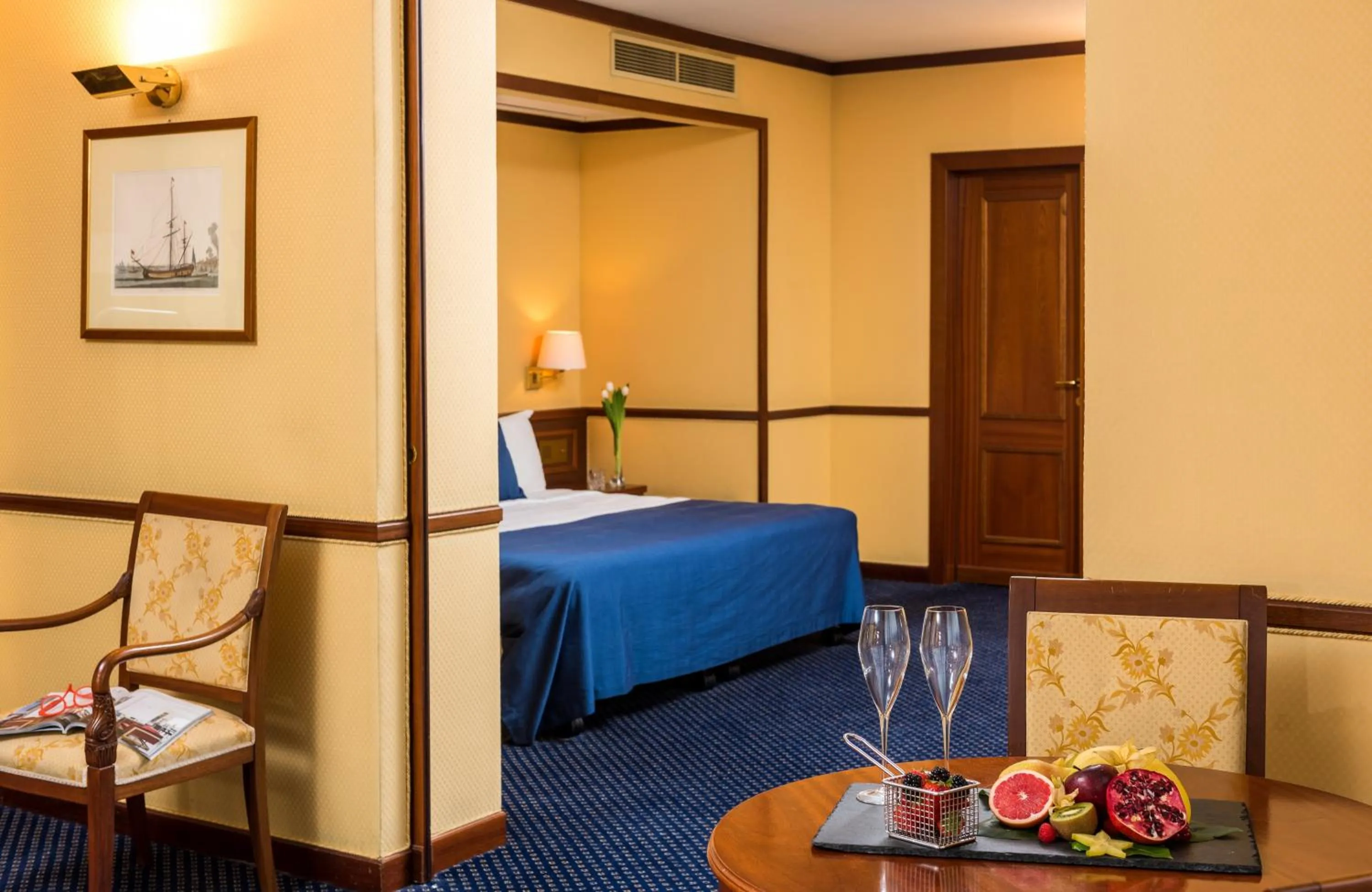 Photo of the whole room, Bed in Leonardo Hotel Milan City Center