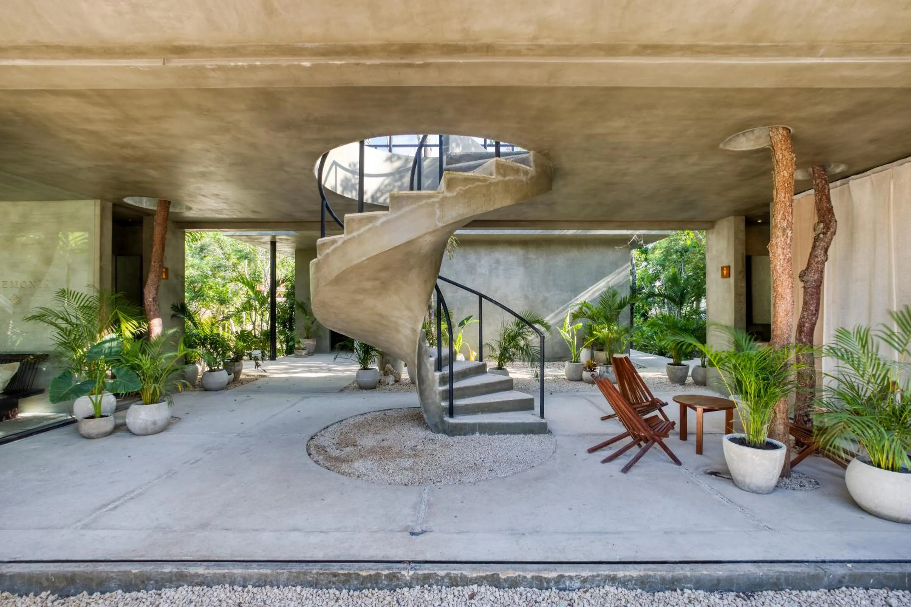 Facade/entrance in Seremonia Studios by Soyrumi