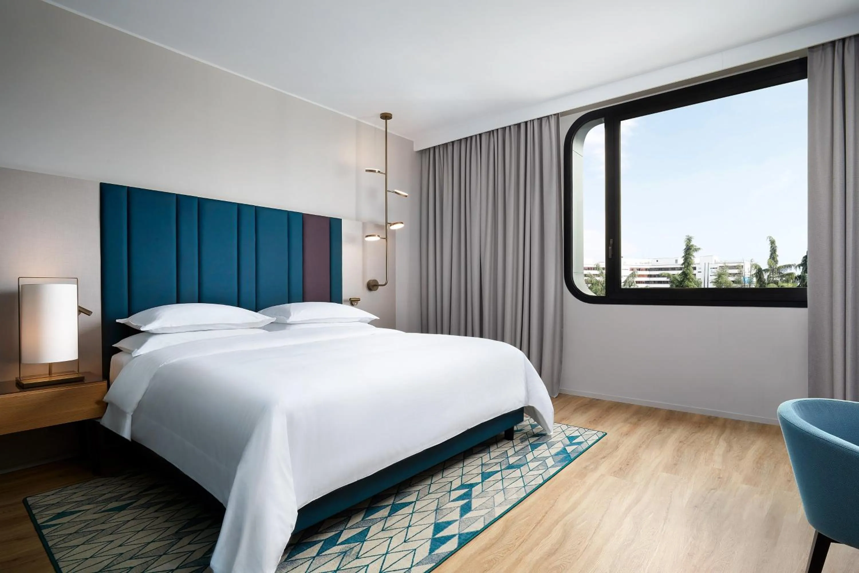 Bedroom, Bed in Sheraton Milan San Siro