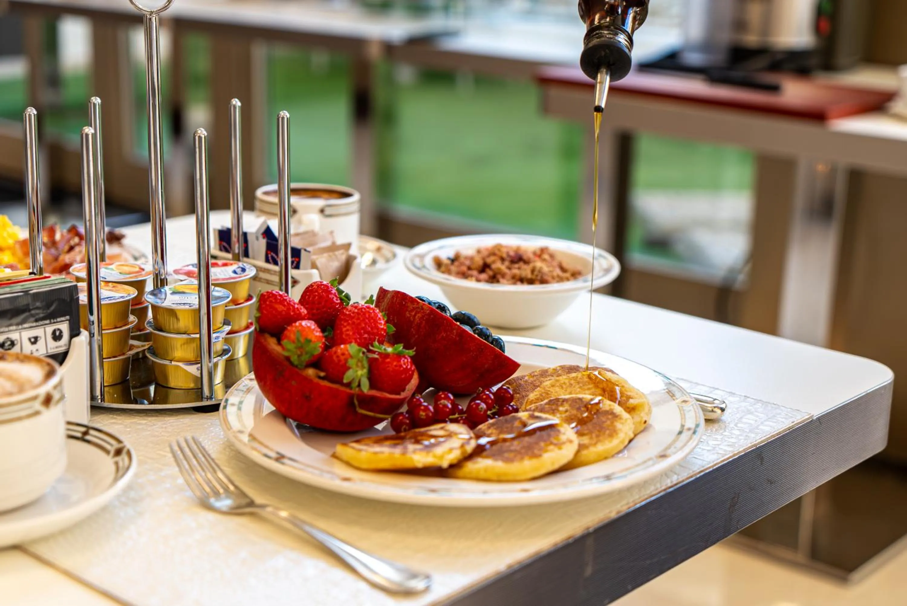 Breakfast in Art Hotel Navigli
