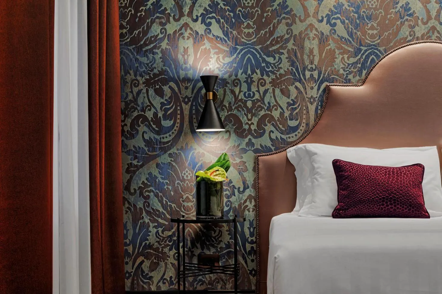 Bed in Hotel American-Dinesen