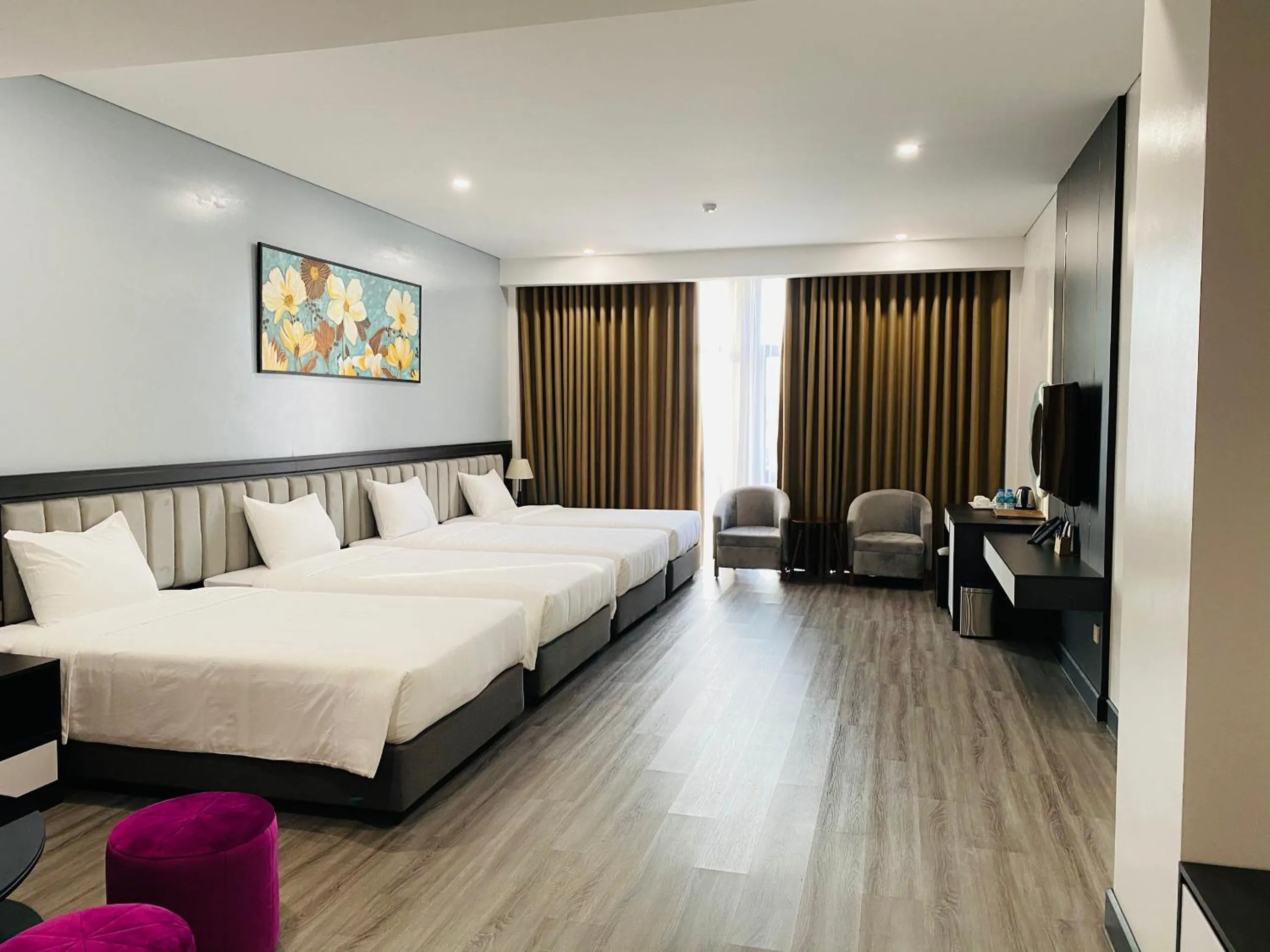 Bed in DIAMOND HOTEL VÂN ĐỒN