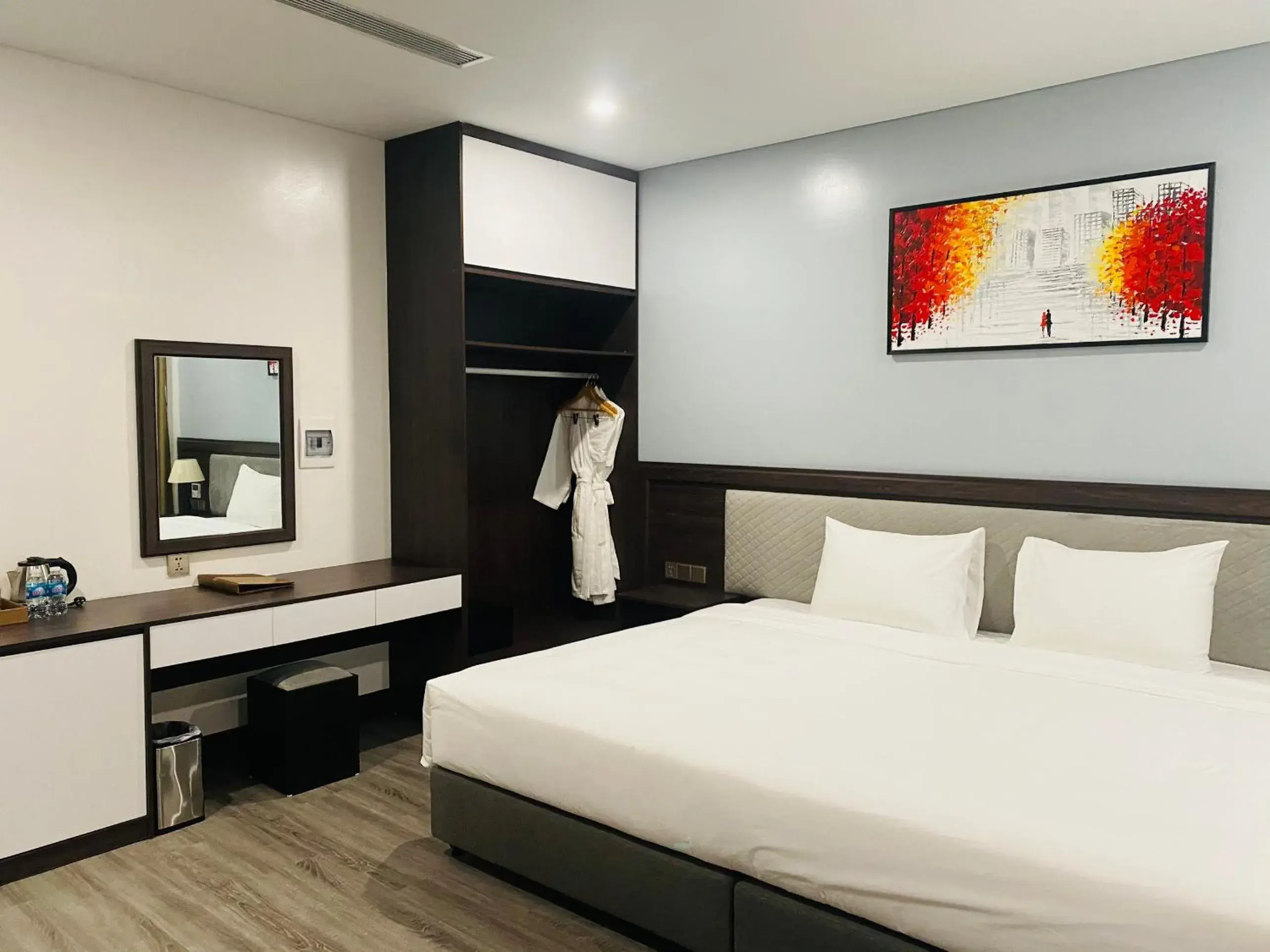 Superior Double or Twin Room in DIAMOND HOTEL VÂN ĐỒN Superior Double or Twin Room in DIAMOND HOTEL VÂN ĐỒN