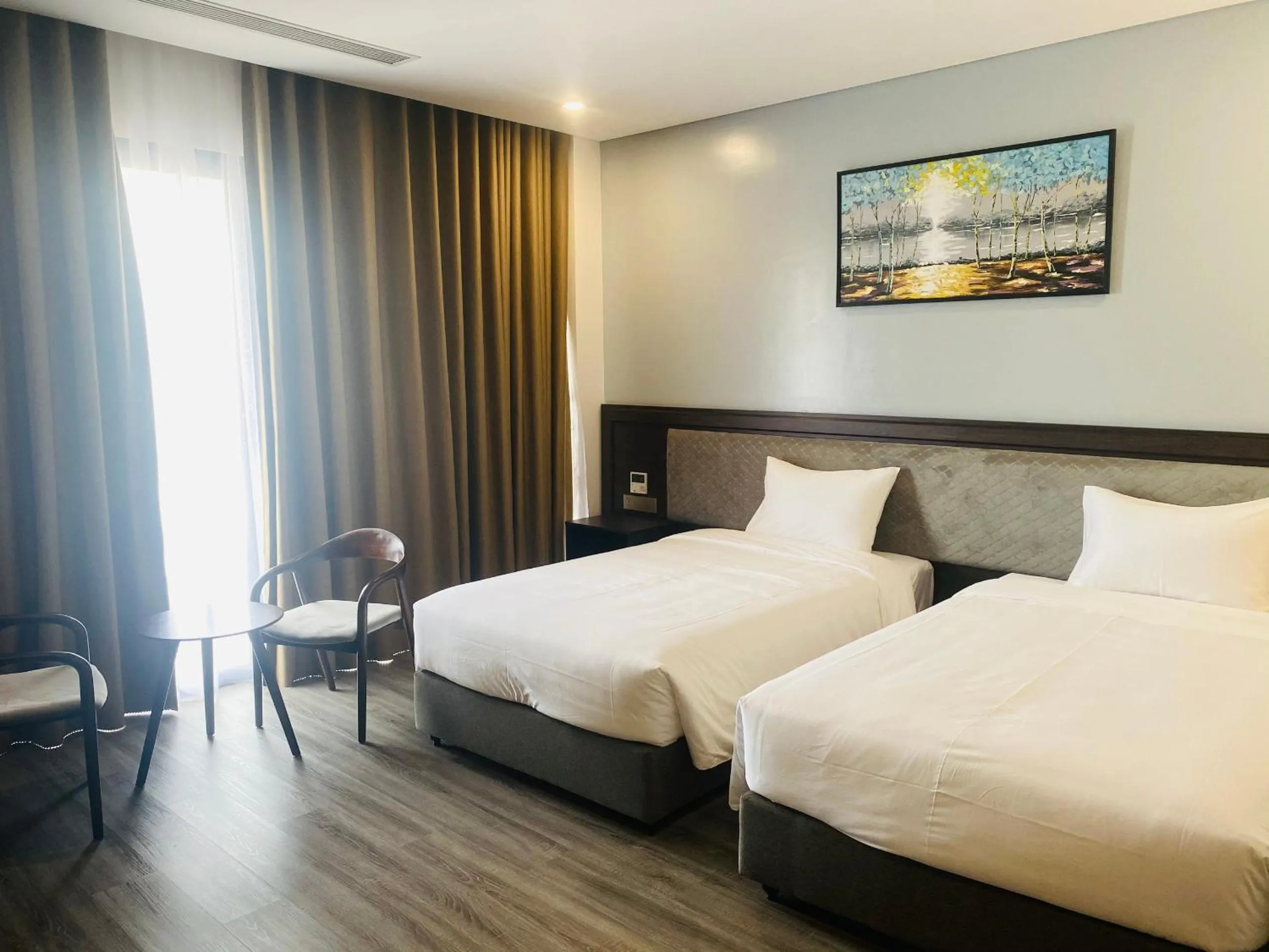 Bed in DIAMOND HOTEL VÂN ĐỒN