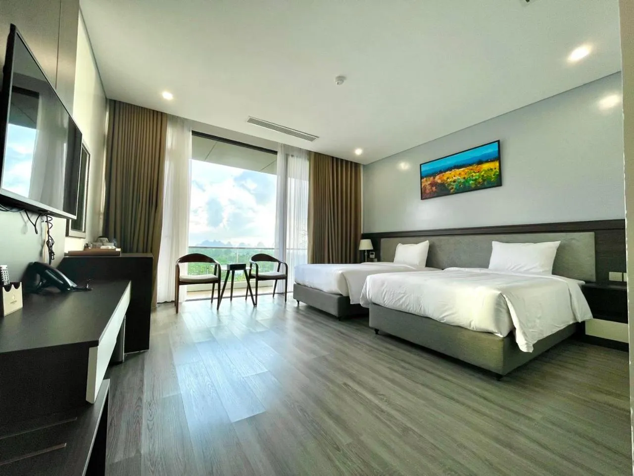 Bed in DIAMOND HOTEL VÂN ĐỒN