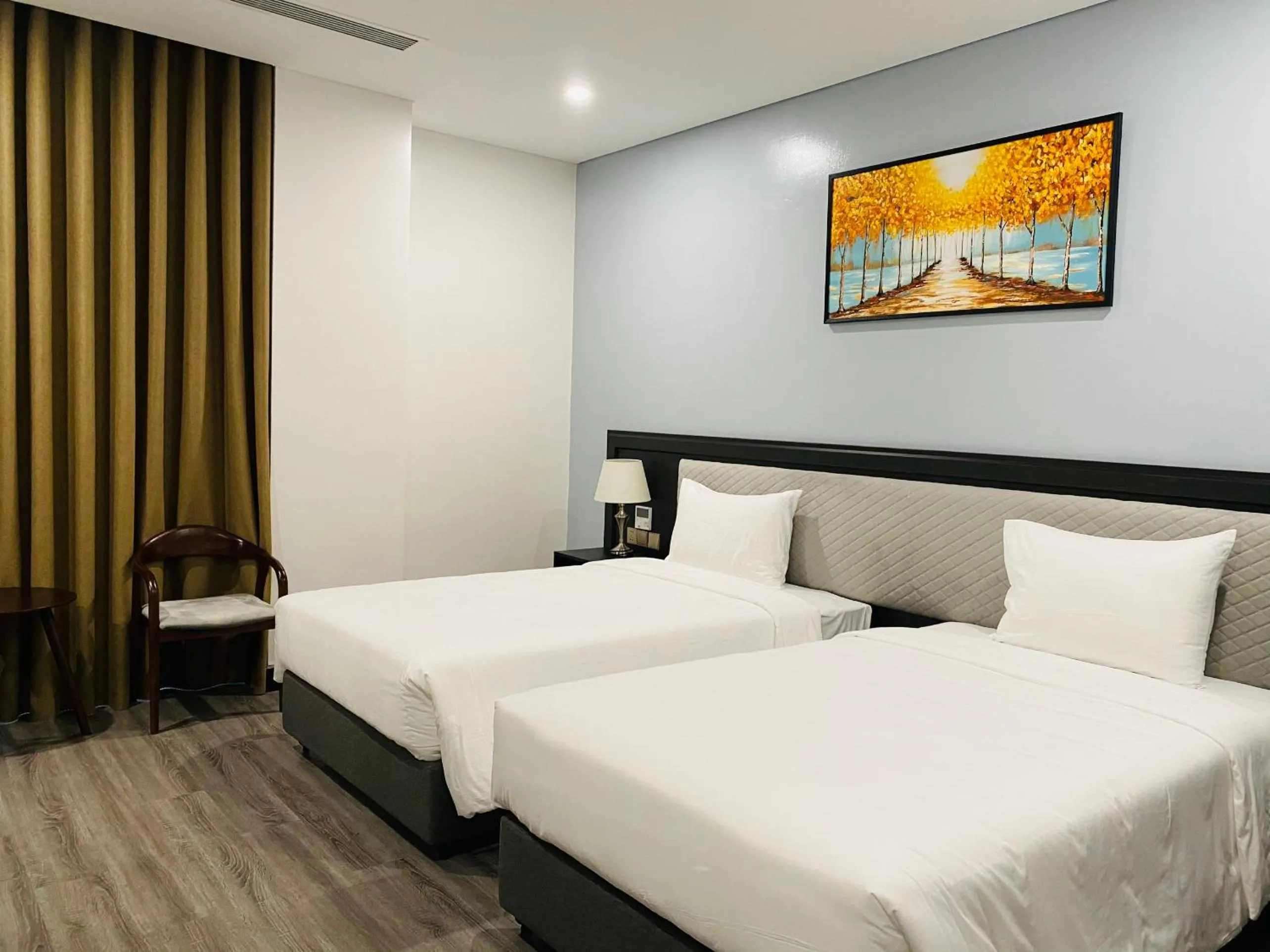 Bed in DIAMOND HOTEL VÂN ĐỒN