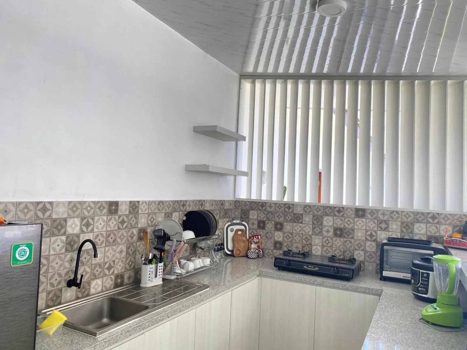 Kitchen or kitchenette in Maisaba Canggu Hotel & Coworking Space