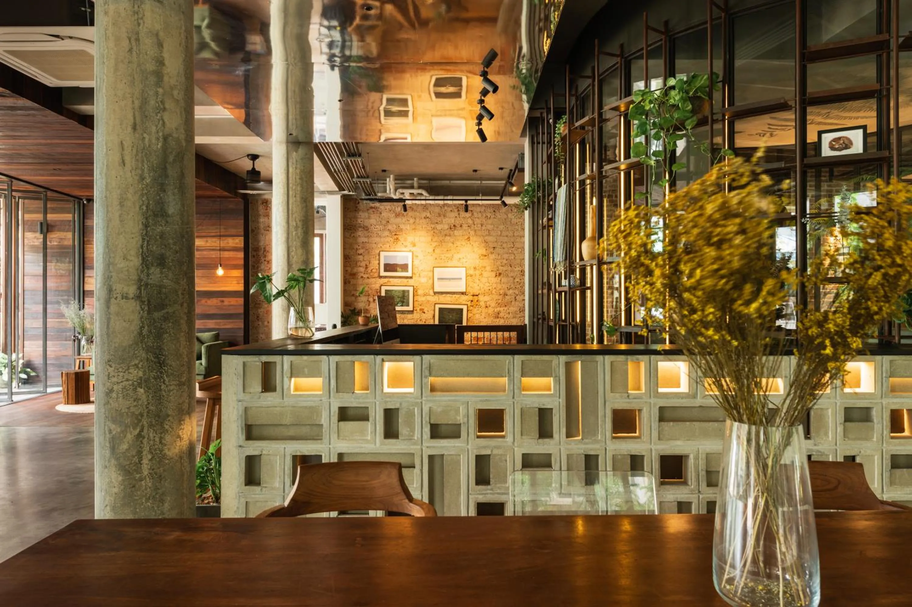 Lobby or reception in Tamni