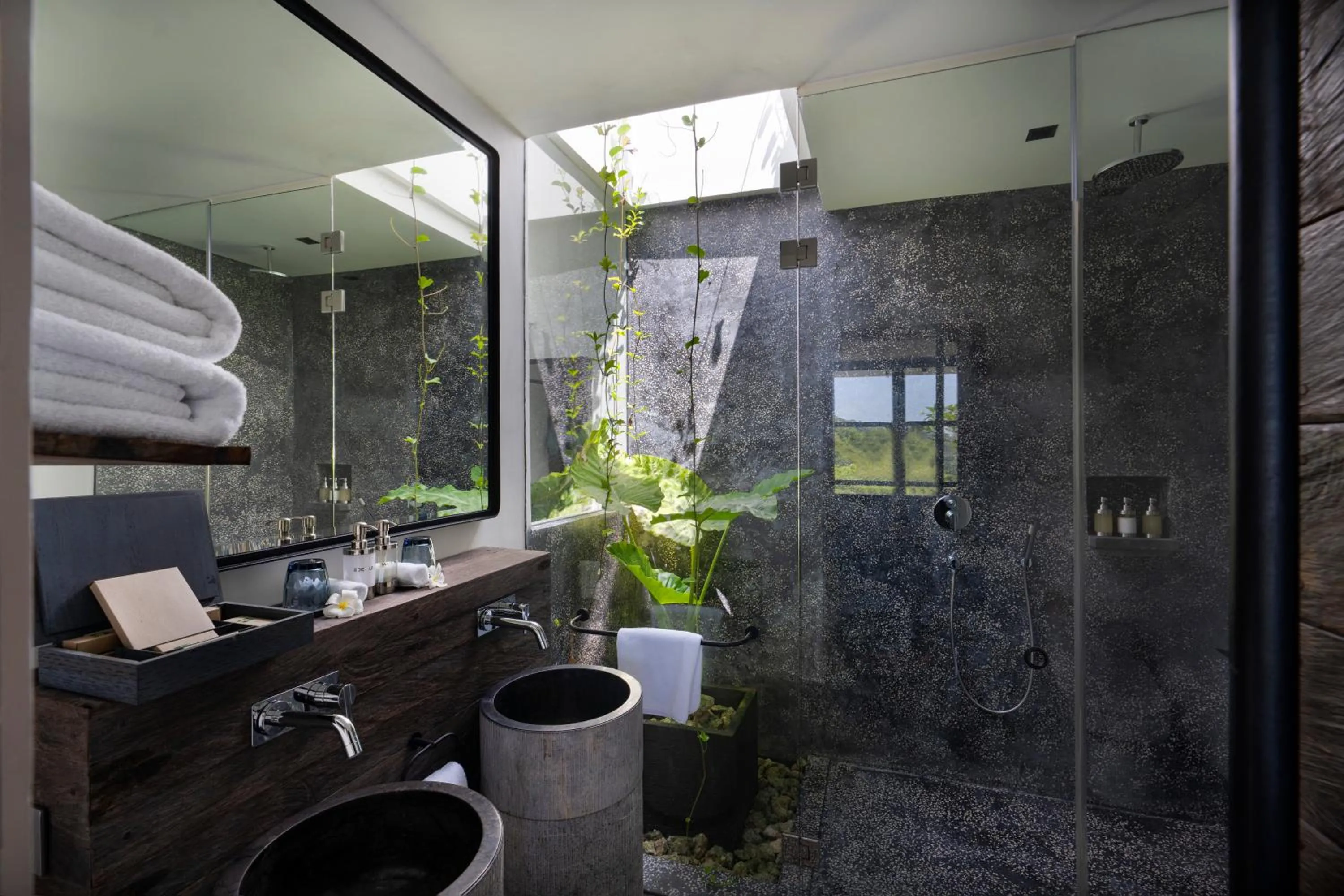 Bathroom in MAUA Nusa Penida Bali