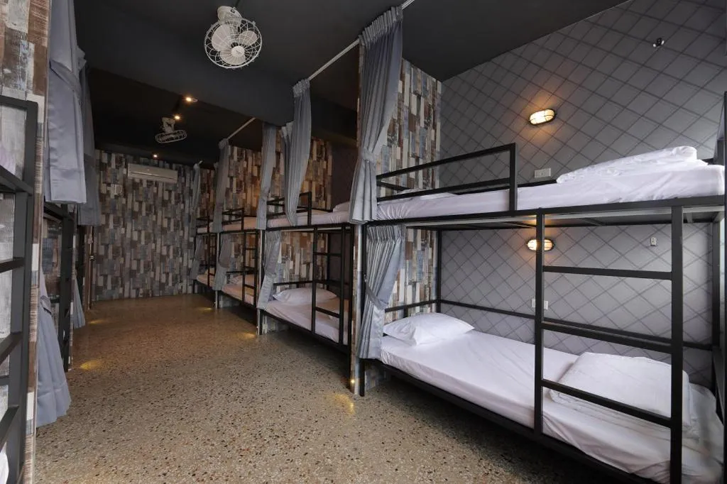 Bed in Topbunk Hostel