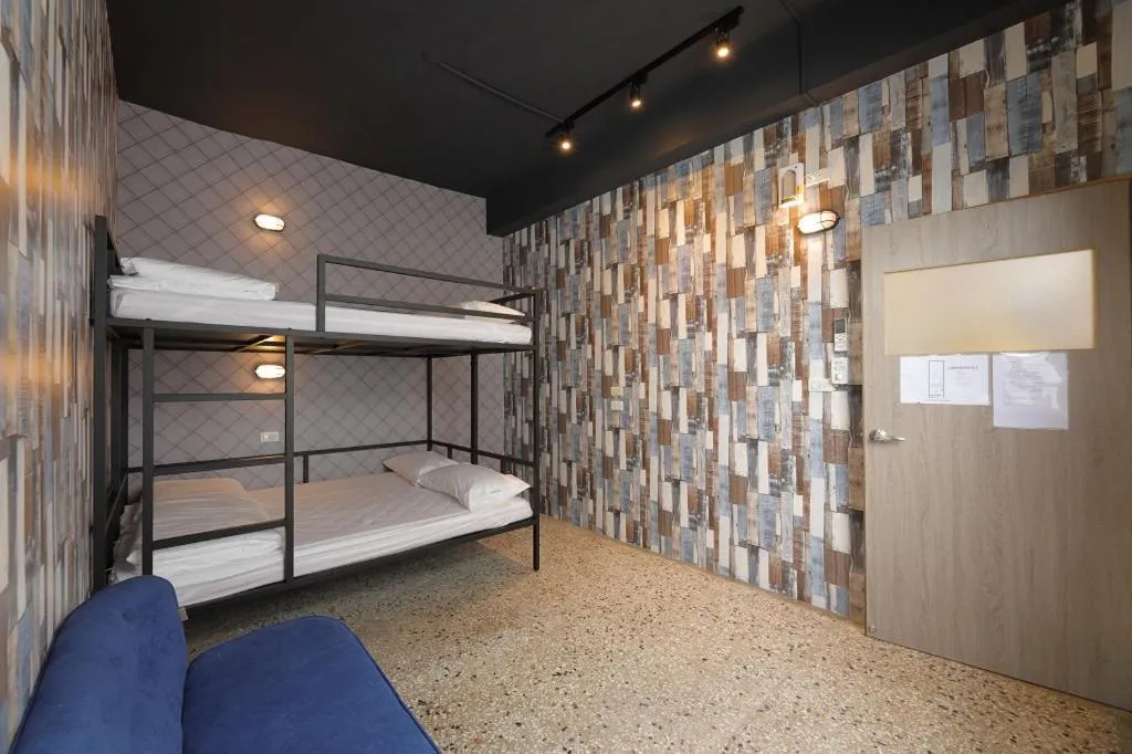 Bed in Topbunk Hostel