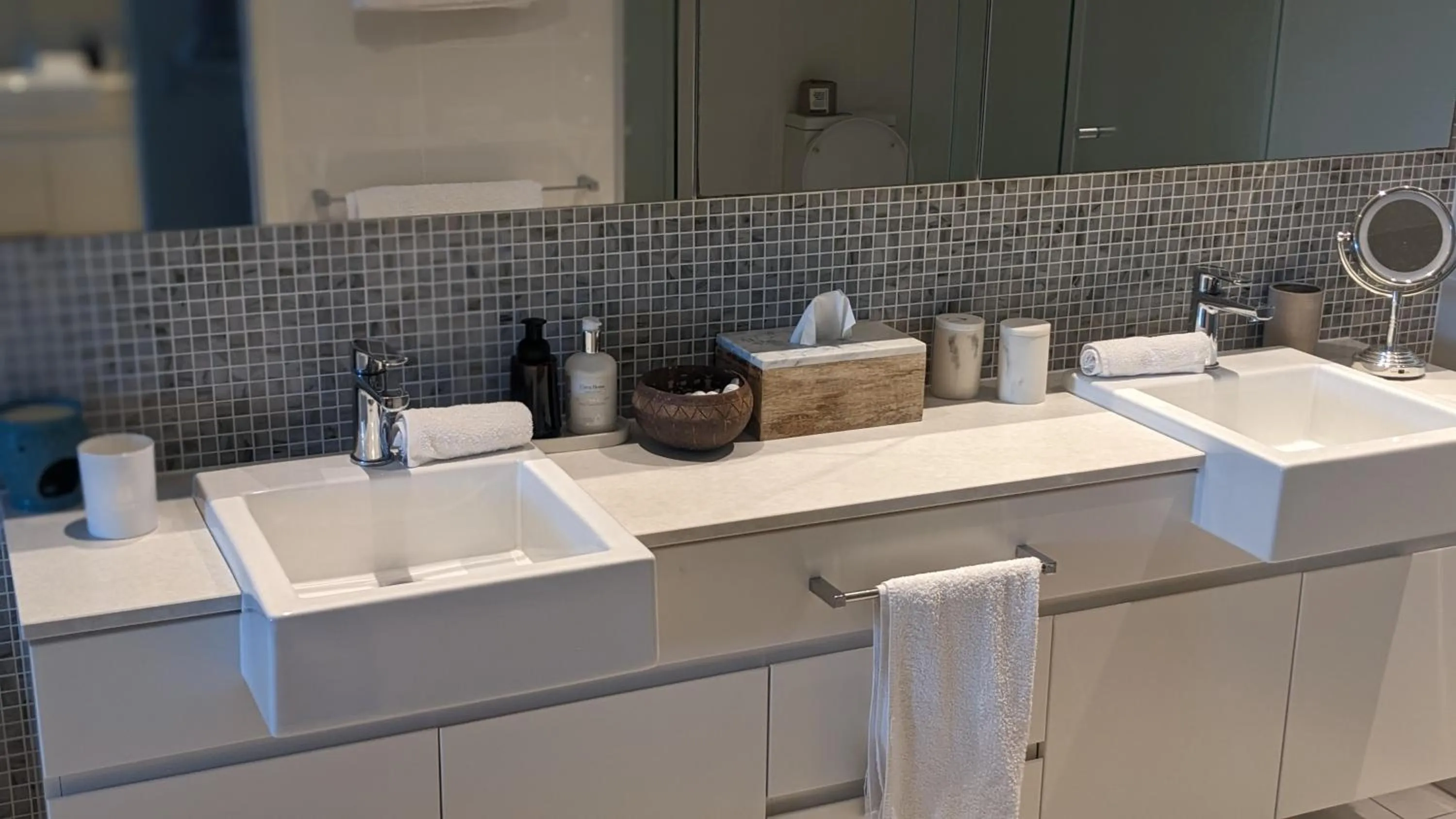 Bathroom in Peppers Balé Luxury Beach Accommodation Kingscliff - privately let