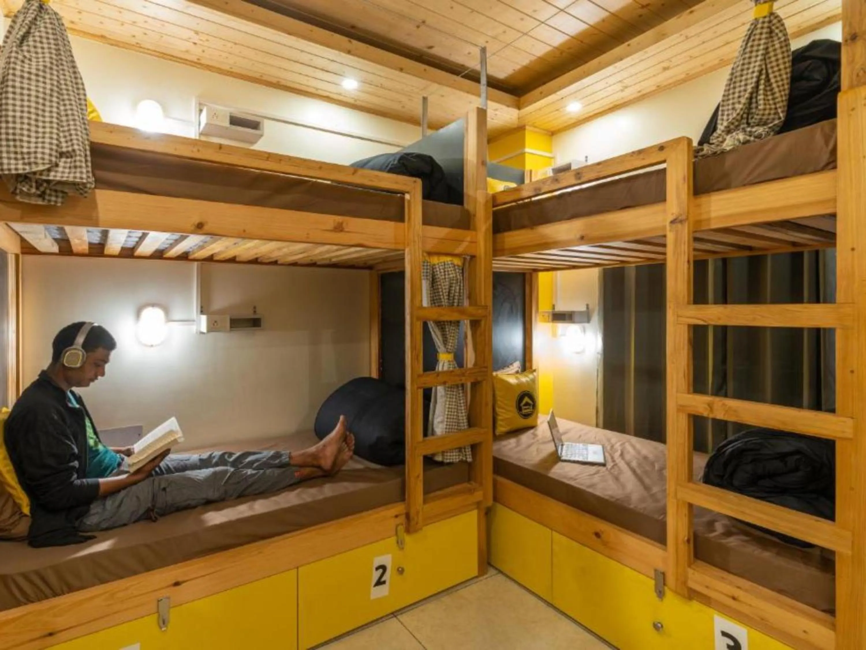 Bed in The Hosteller Kufri, Shimla