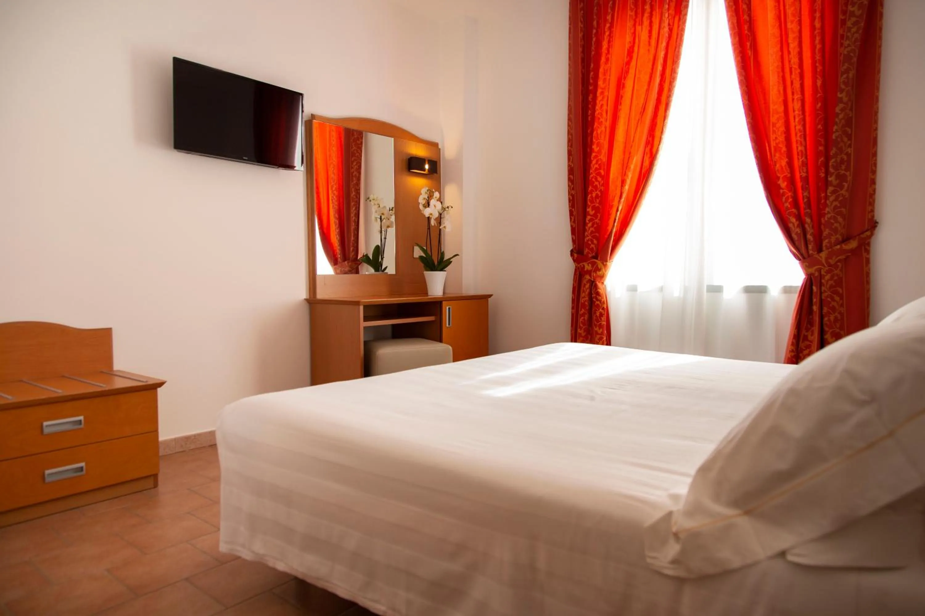 Bedroom, Bed in Hotel Villa Paradiso