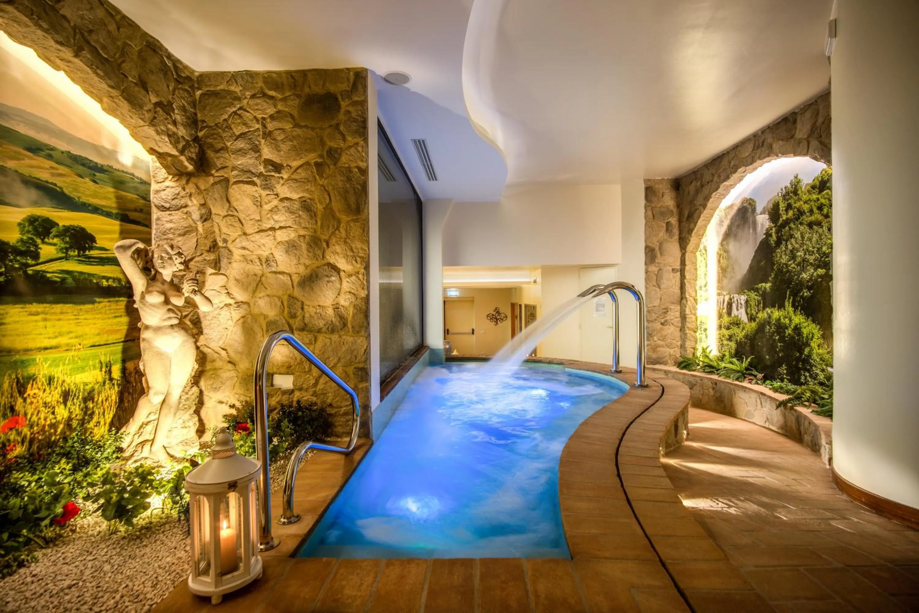 Hot Tub in Abbazia Collemedio Resort & Spa