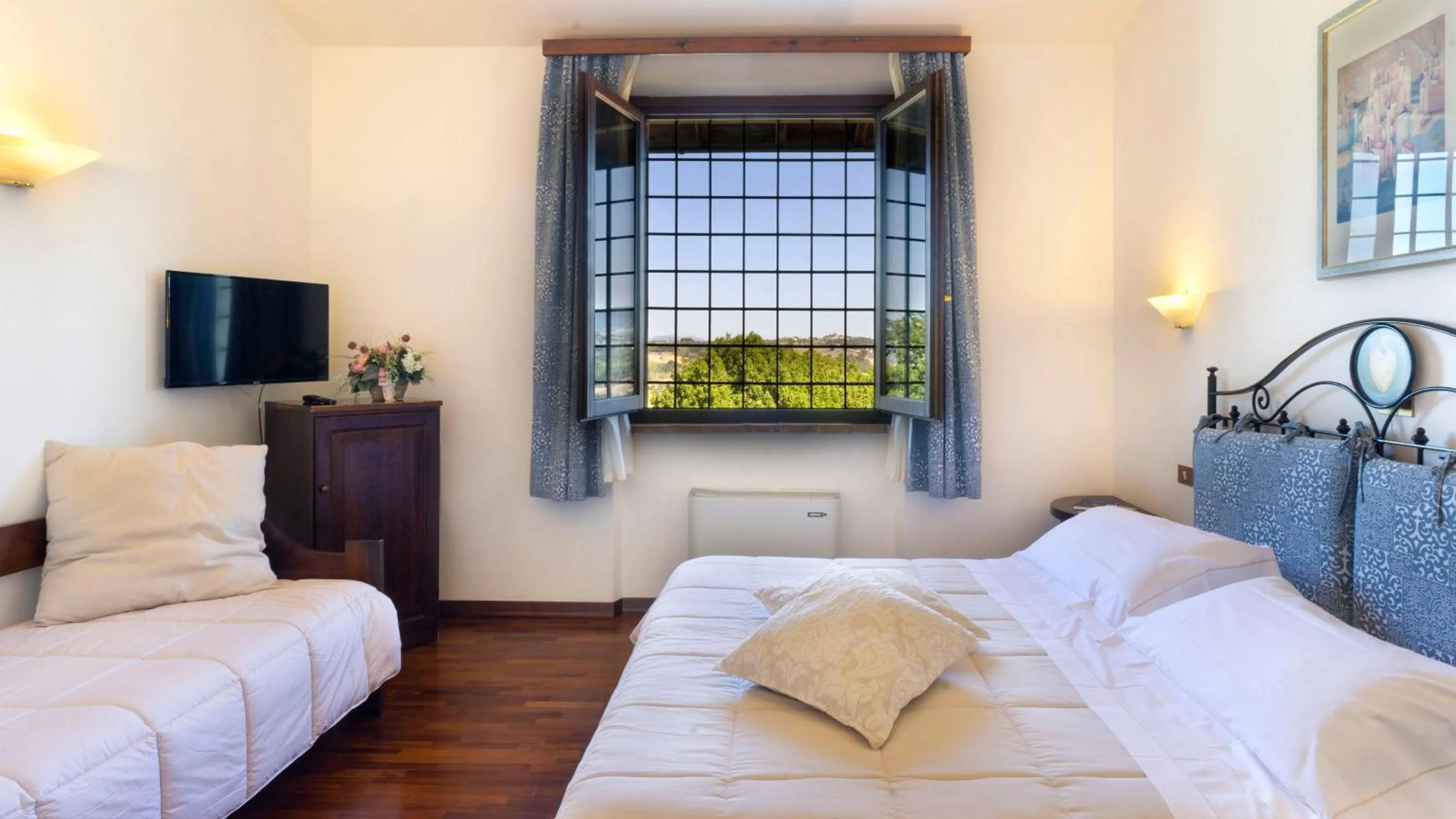 Bed in Abbazia Collemedio Resort & Spa